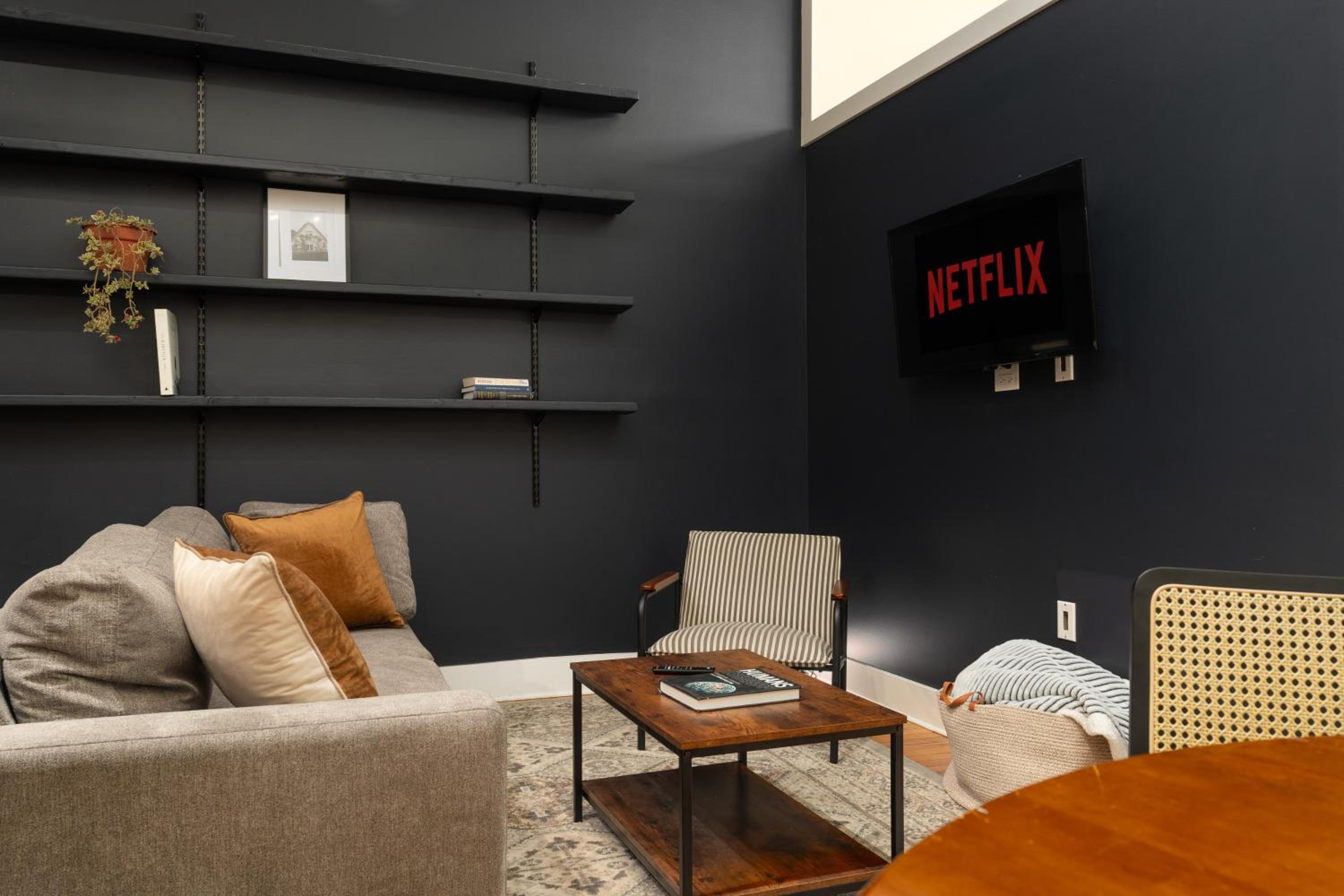 Chicago Vacations - Flexhome Bucktown 2BR C2 - Property Image 31