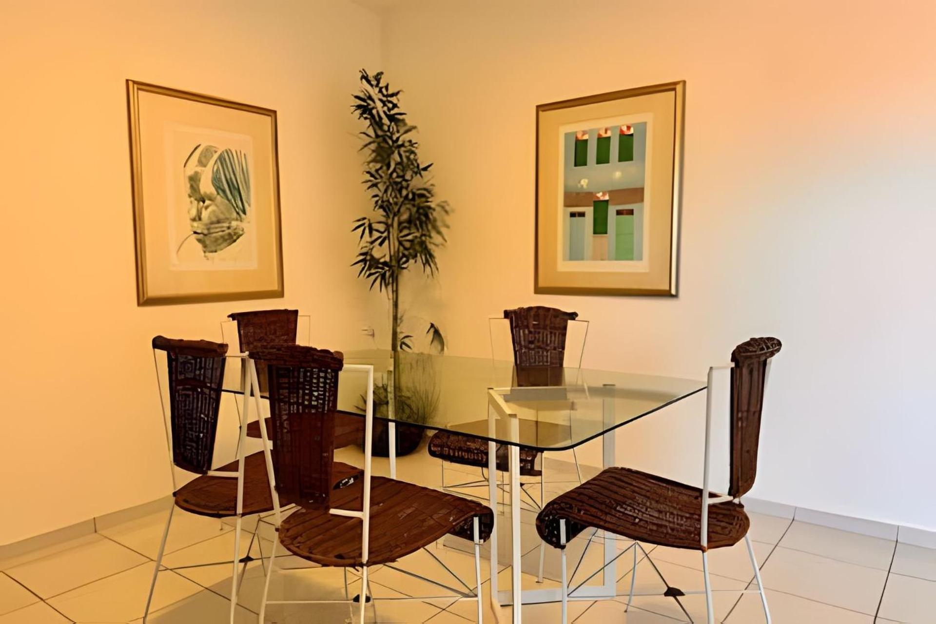 Apartamentos e Suítes na Praia