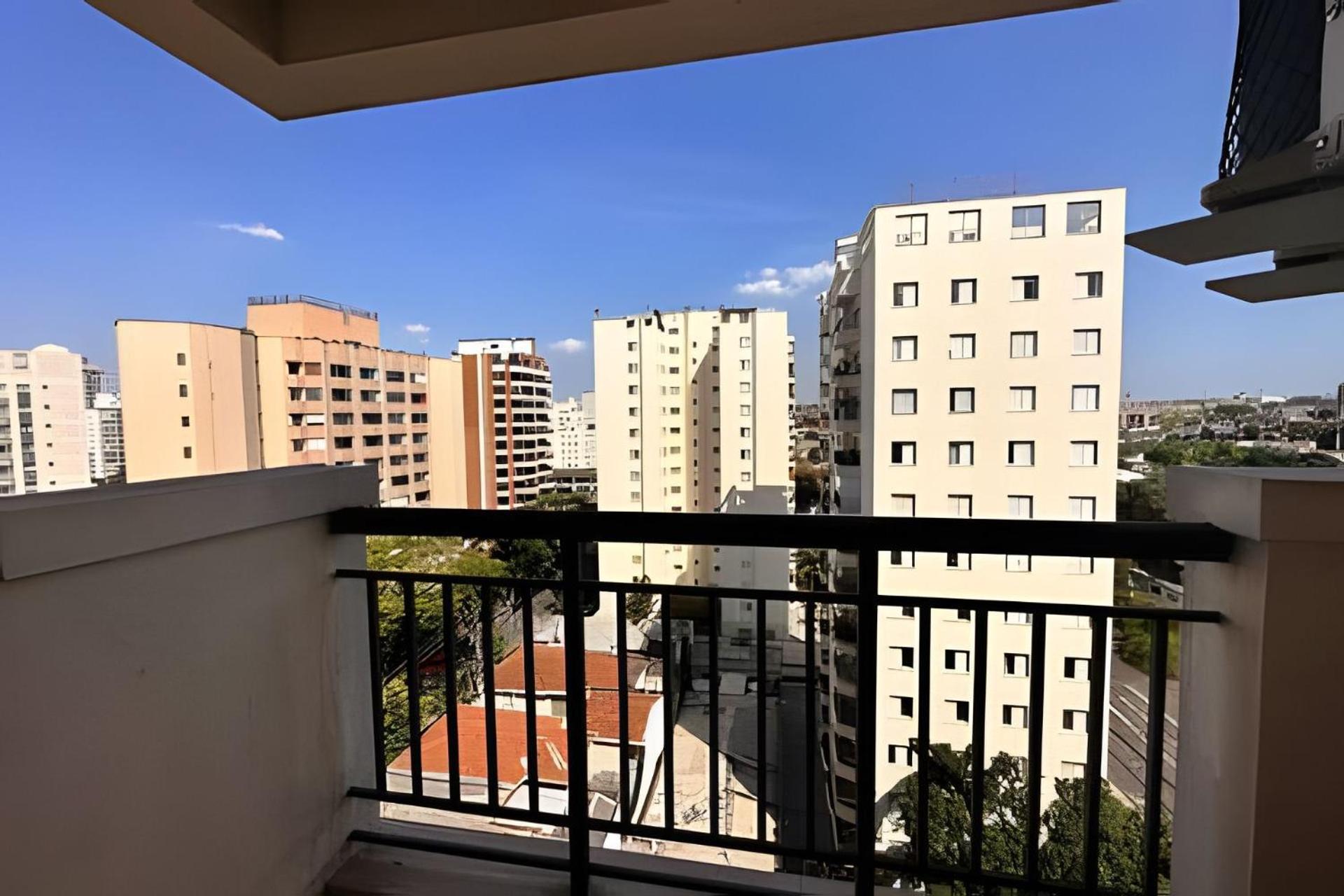 Flats em Moema: Metrô, Wifi, Ar e Manobrista