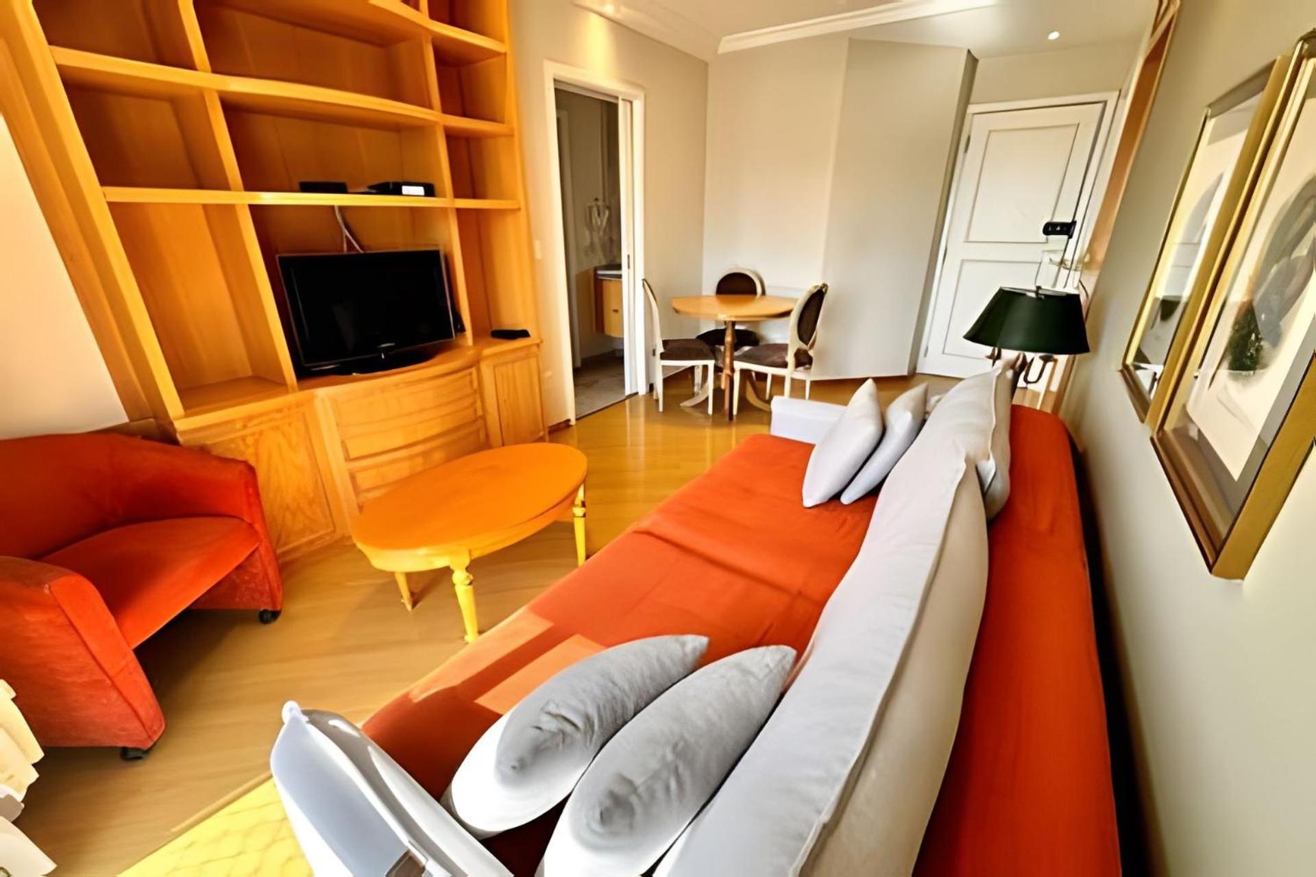 Flats em Moema: Metrô, Wifi, Ar e Manobrista