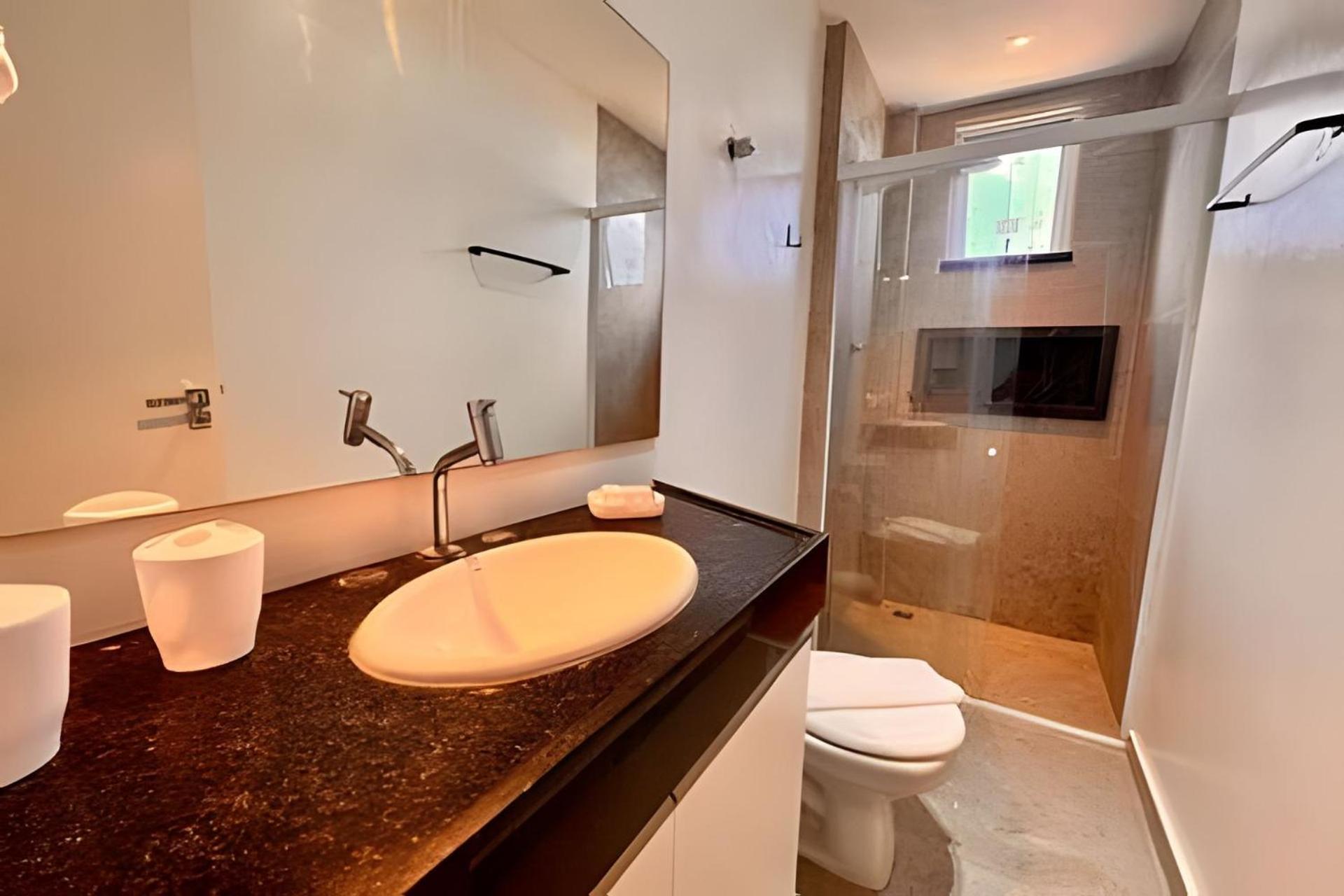 Apartamentos e Suítes na Praia