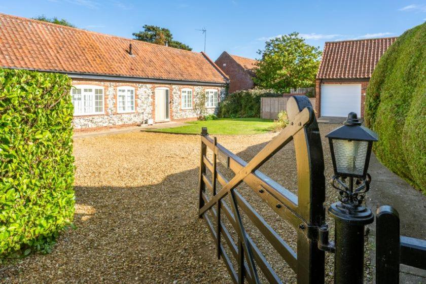 Westgate Cottage T 4 view 2