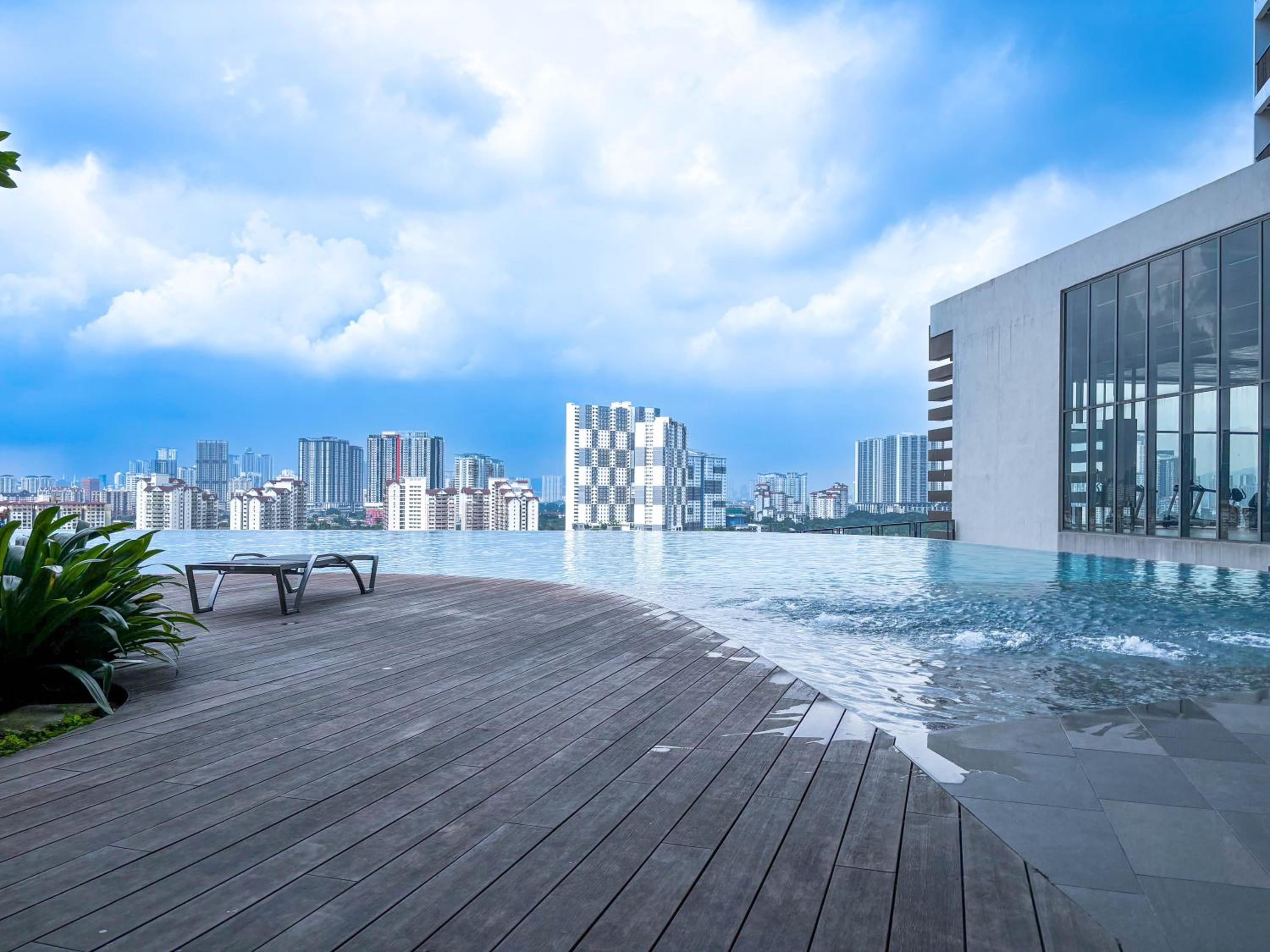 Modern Cozy Stay at Kenwingston Platz Kuala Lumpur Gombak