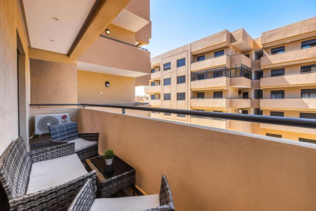 Family appartment Palmeraie Gate with pool view 4