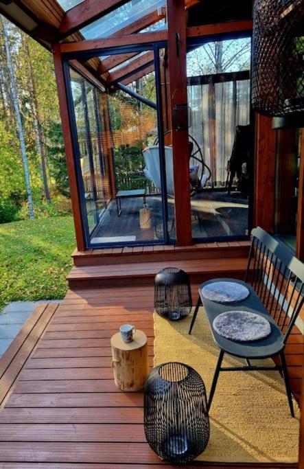 Traditional Wooden Villa, Gloria