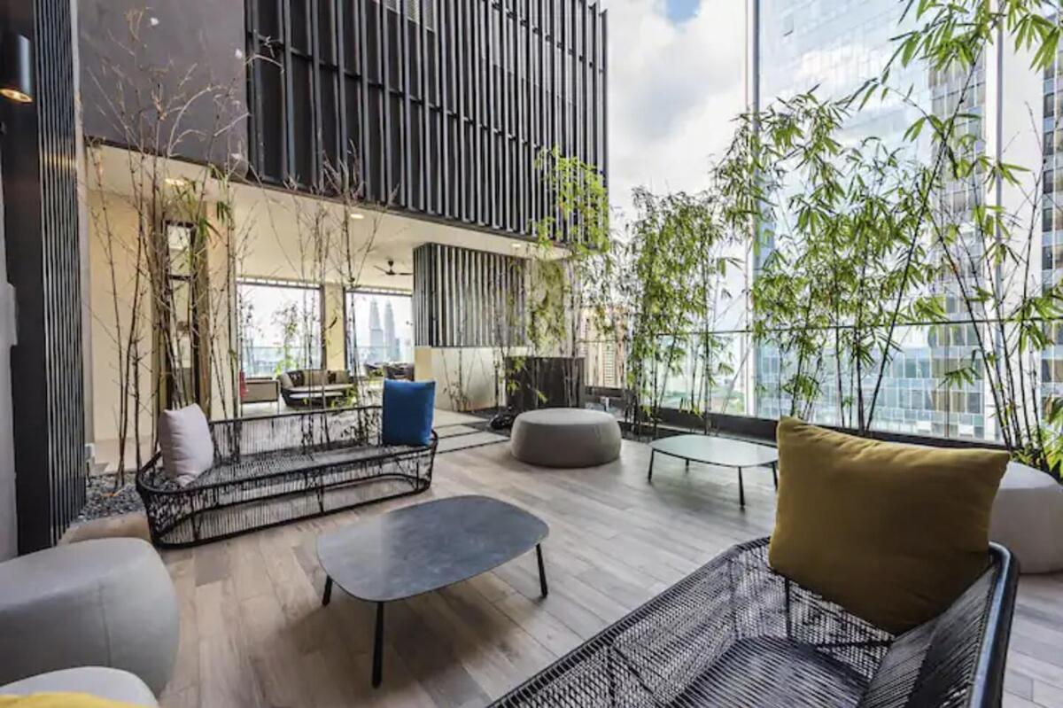 Lucentia Residence By Home Horizon