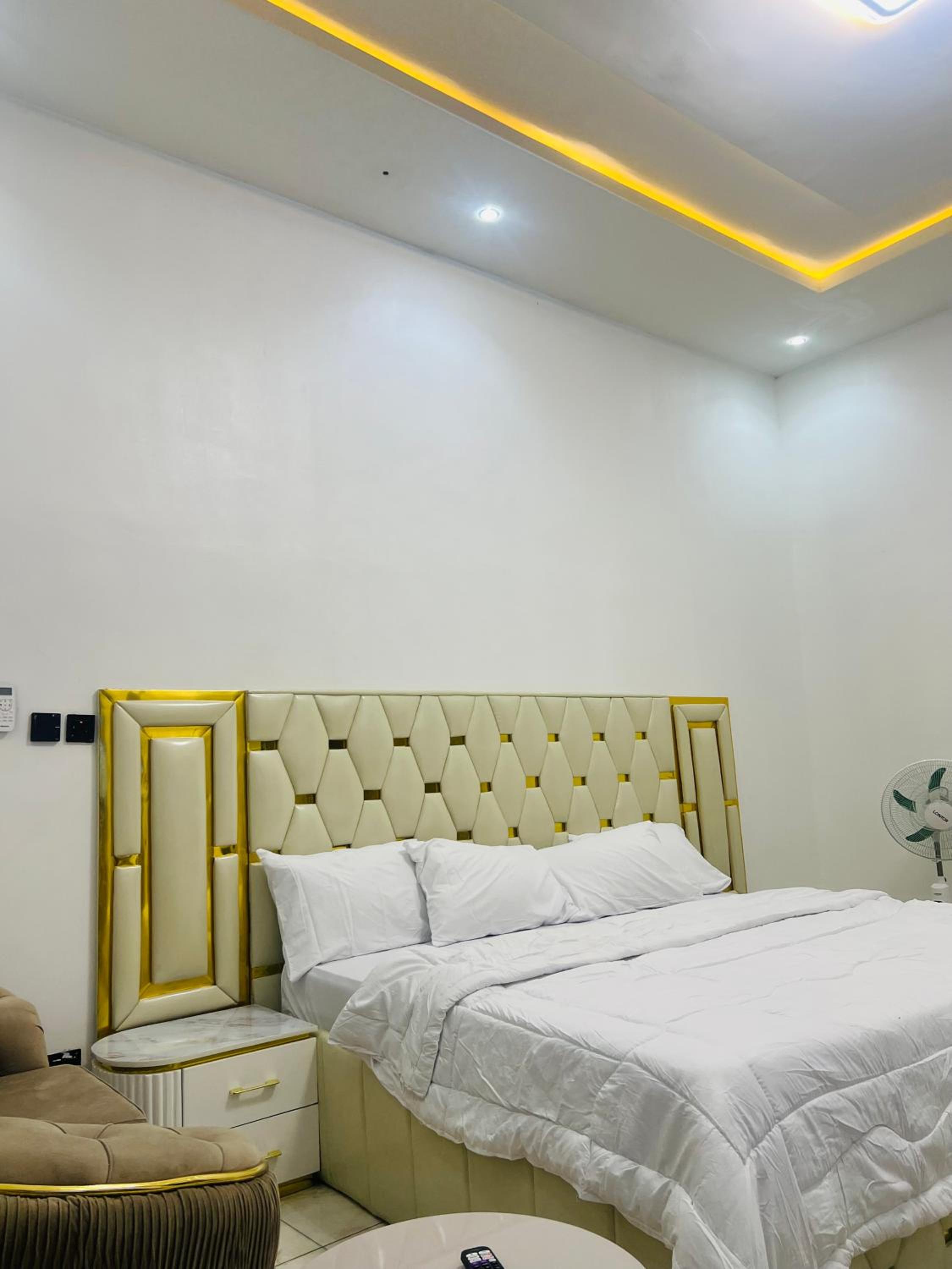 Foxy Apartment Lekki