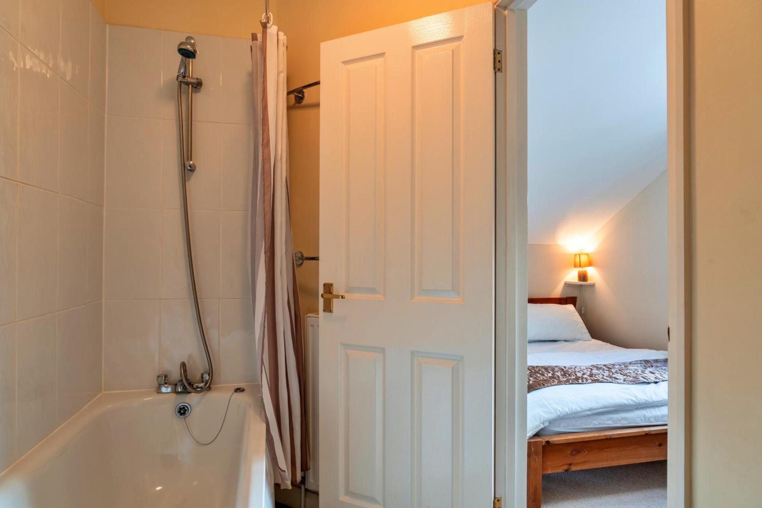 Finest Retreats - Forest Park Lodge view 3