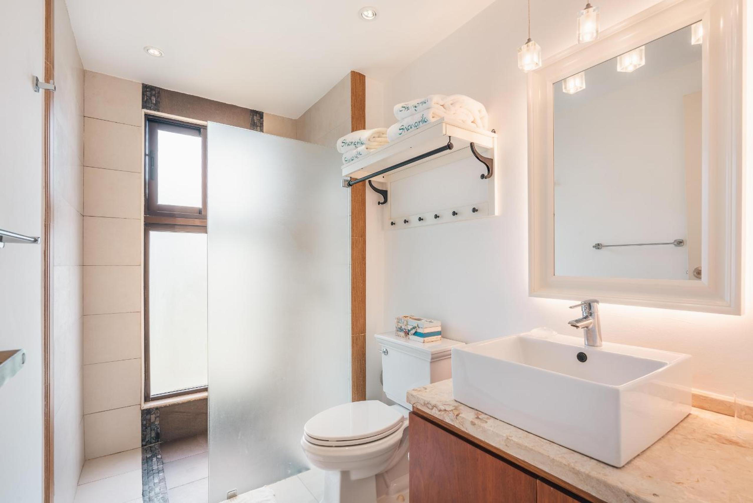 Unique gem penthouse in playa bonita