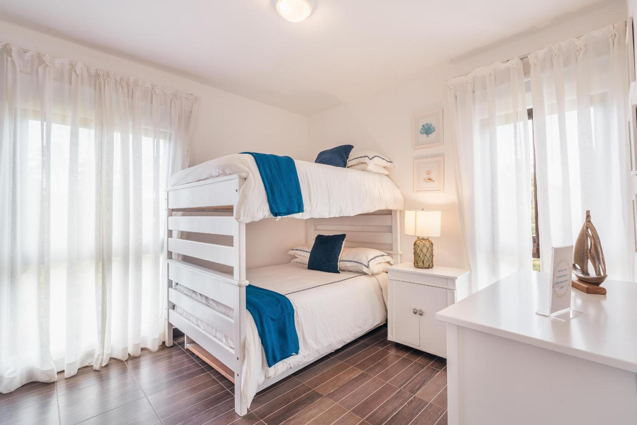 Unique gem penthouse in playa bonita