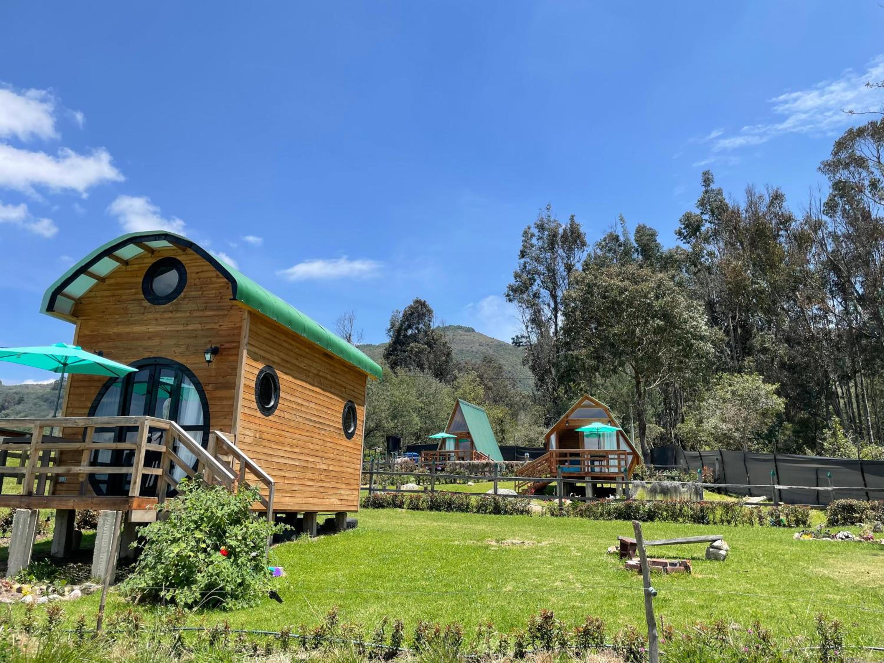 El Alpino Cabaña Glamping & Camping view 3