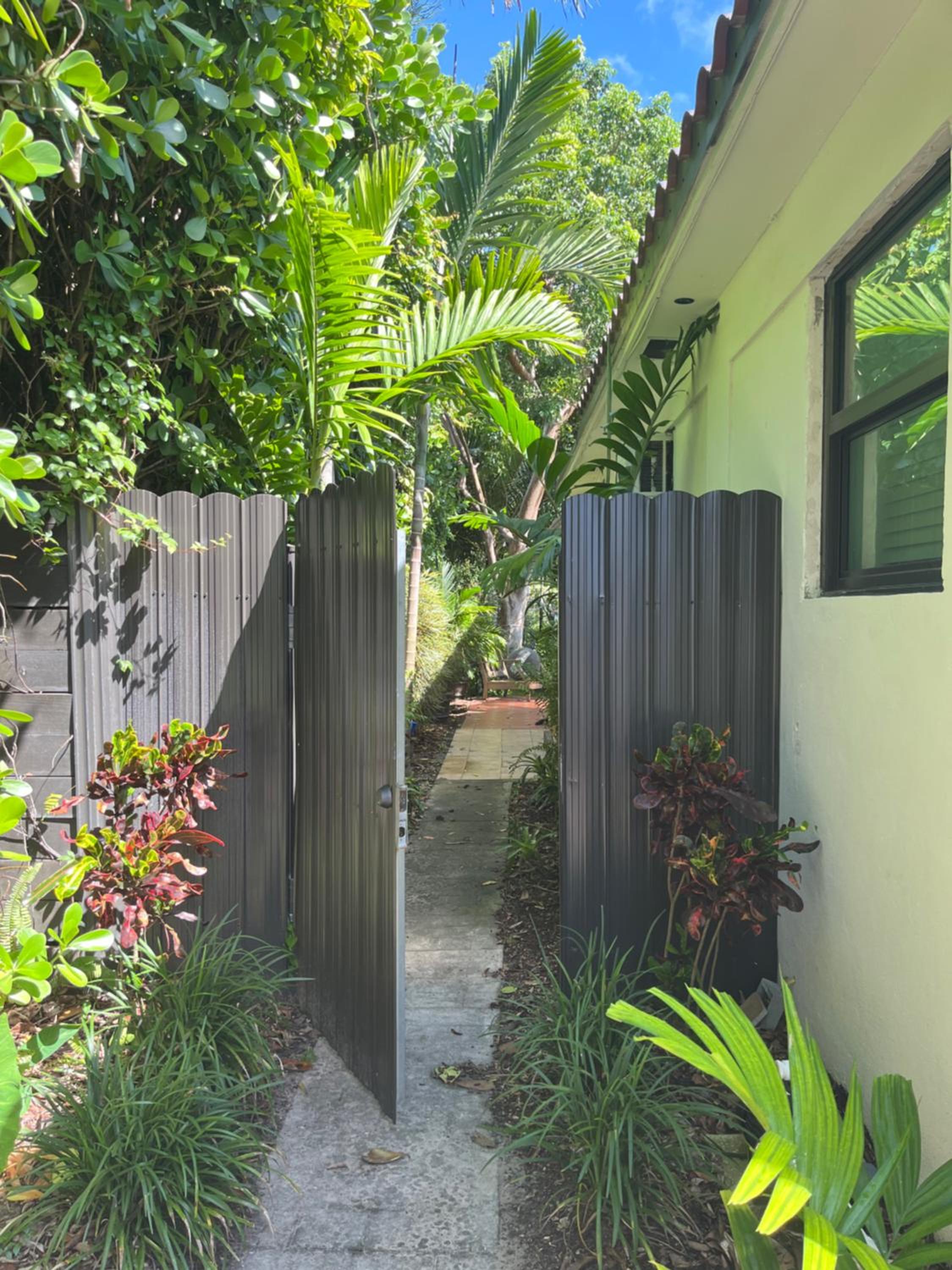 Biscayne Park Guest House