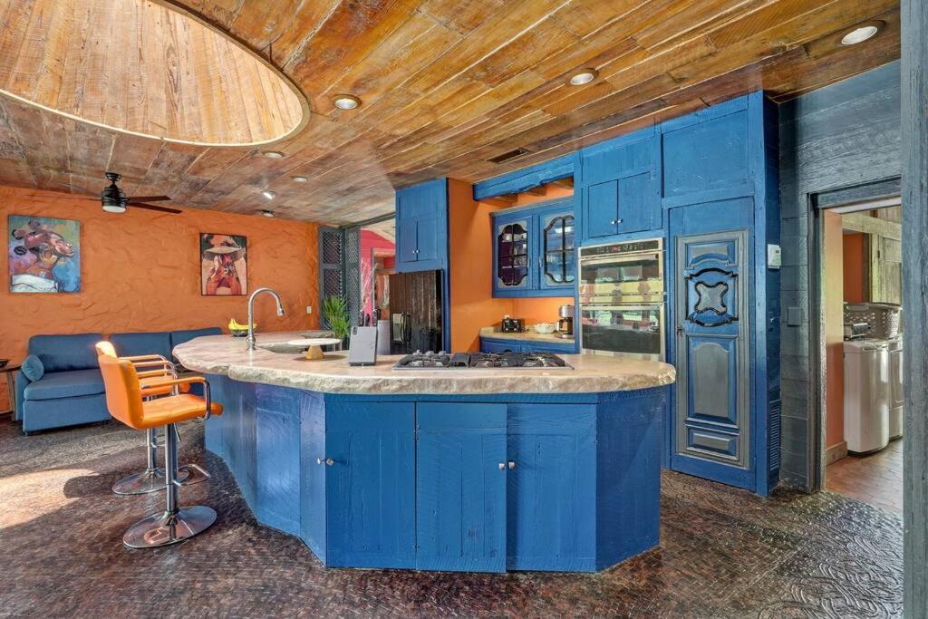 Springfield Vacations - The African Queen - Property Image 20