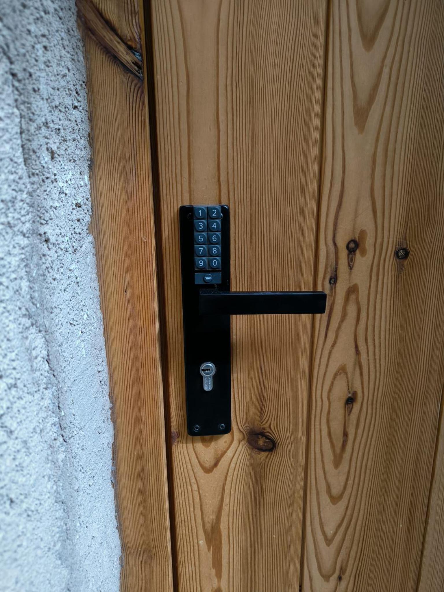 Photo 15