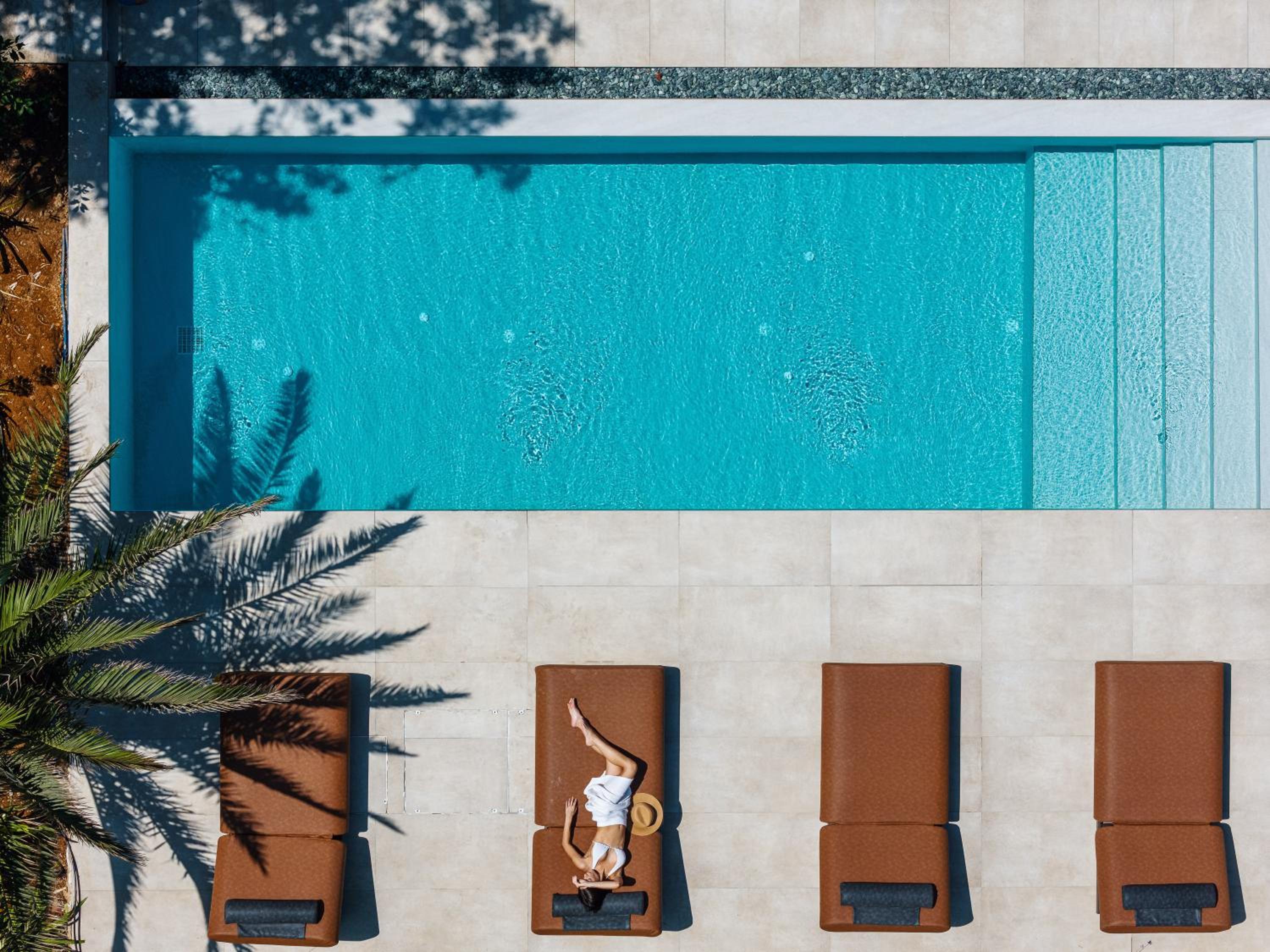 Nuera Villas