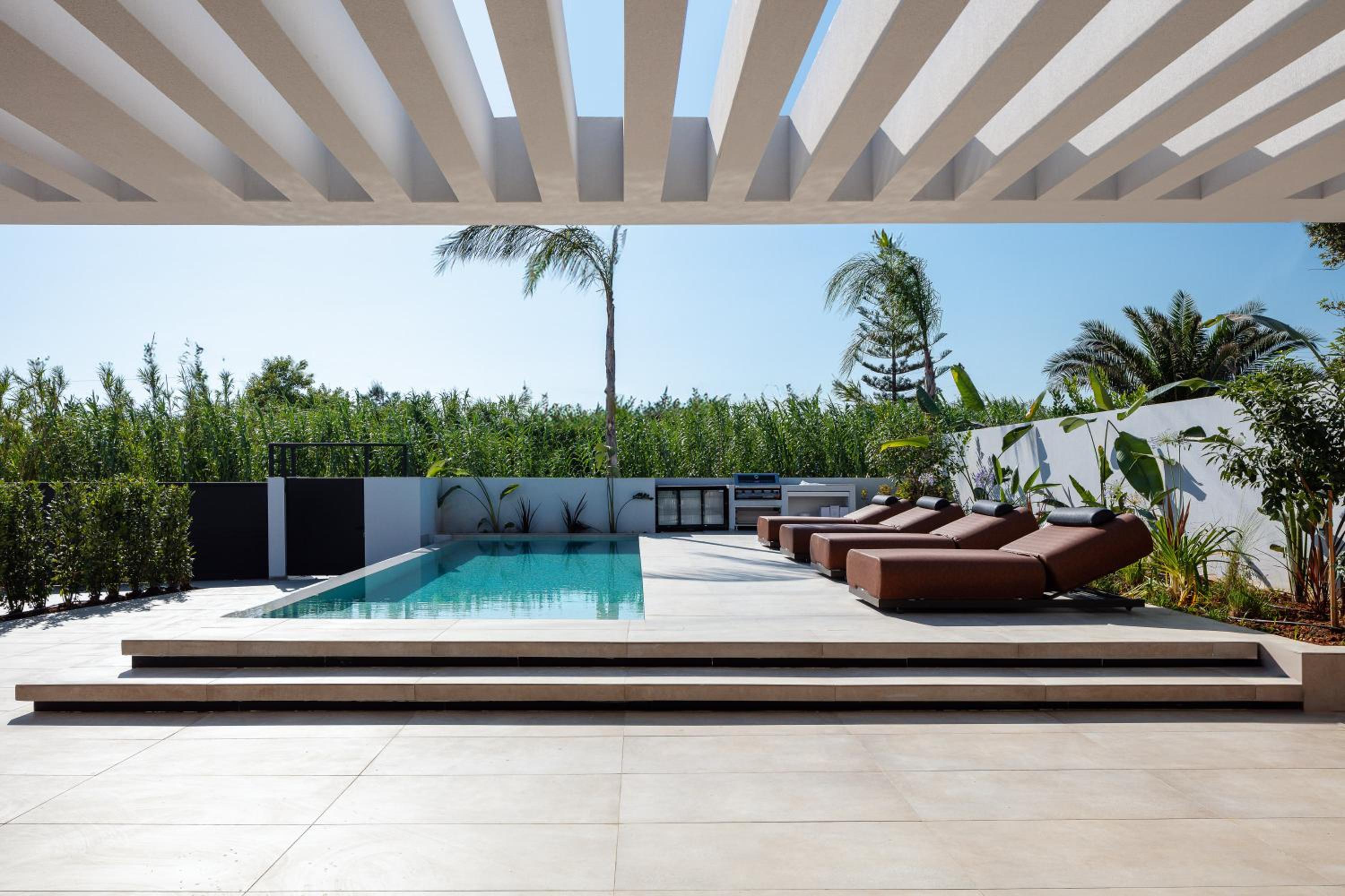 Nuera Villas