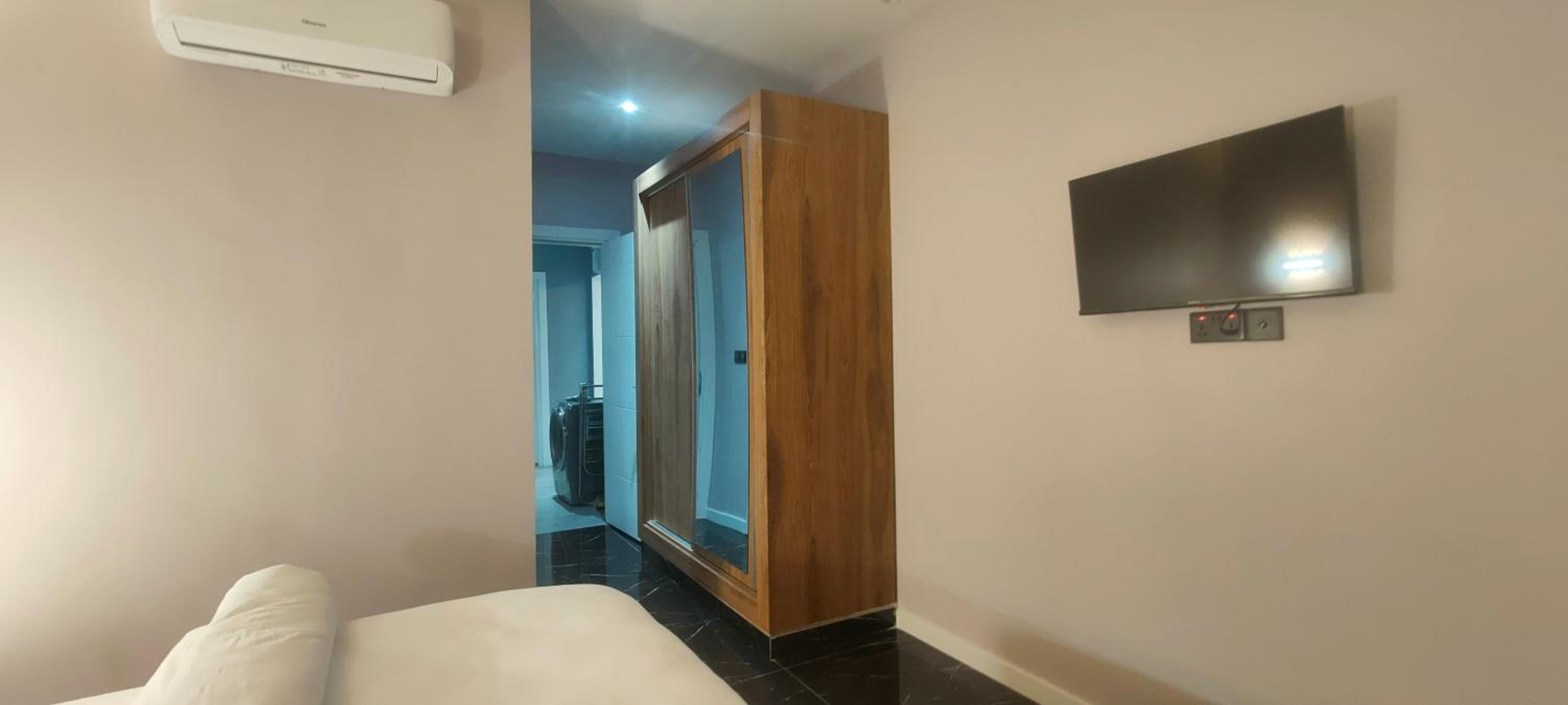 Premium apart avec billard et piscine