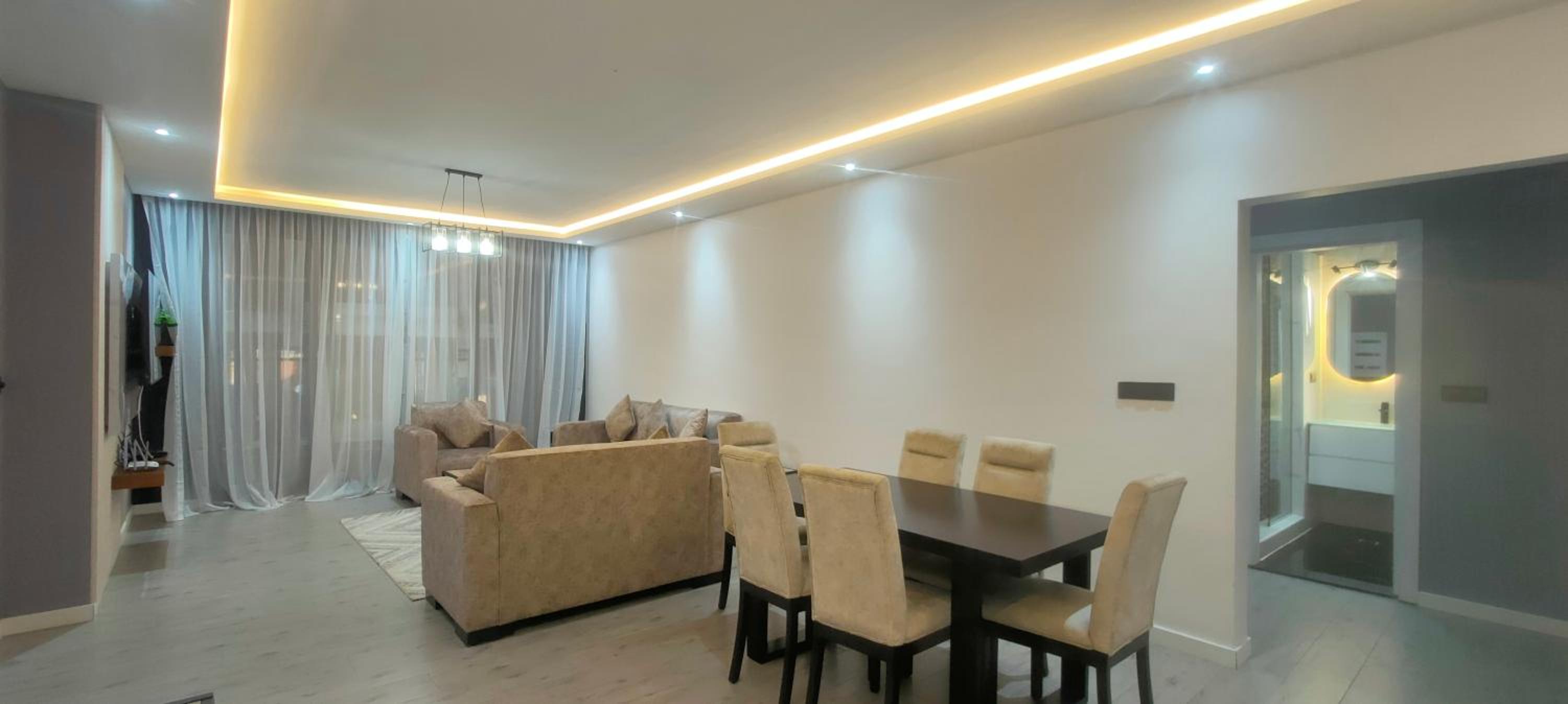 Premium apart avec billard et piscine