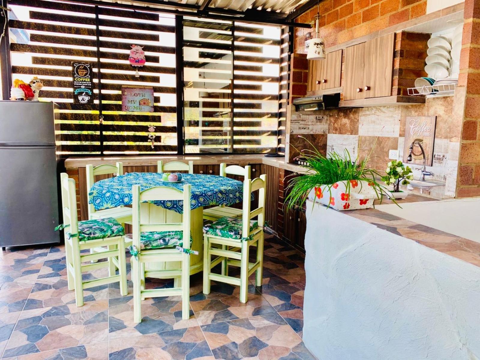 Apartamento Tropical con Jacuzzi Privado
