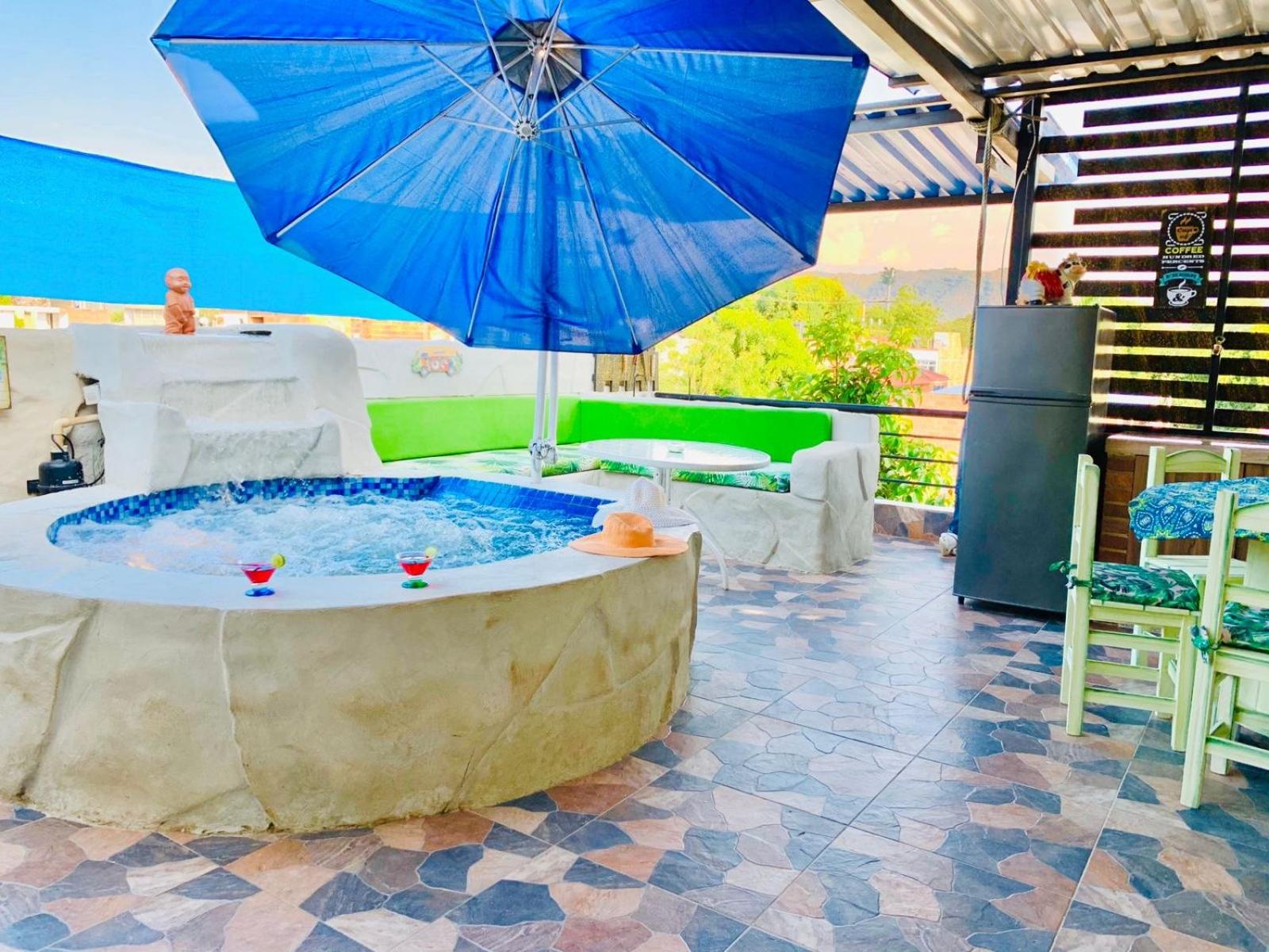Apartamento Tropical con Jacuzzi Privado