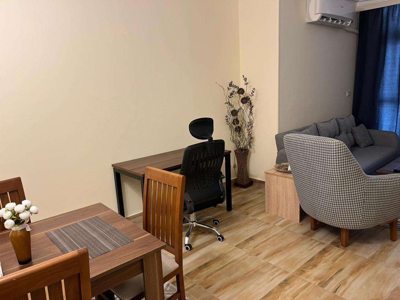 Comfort Plaza A
