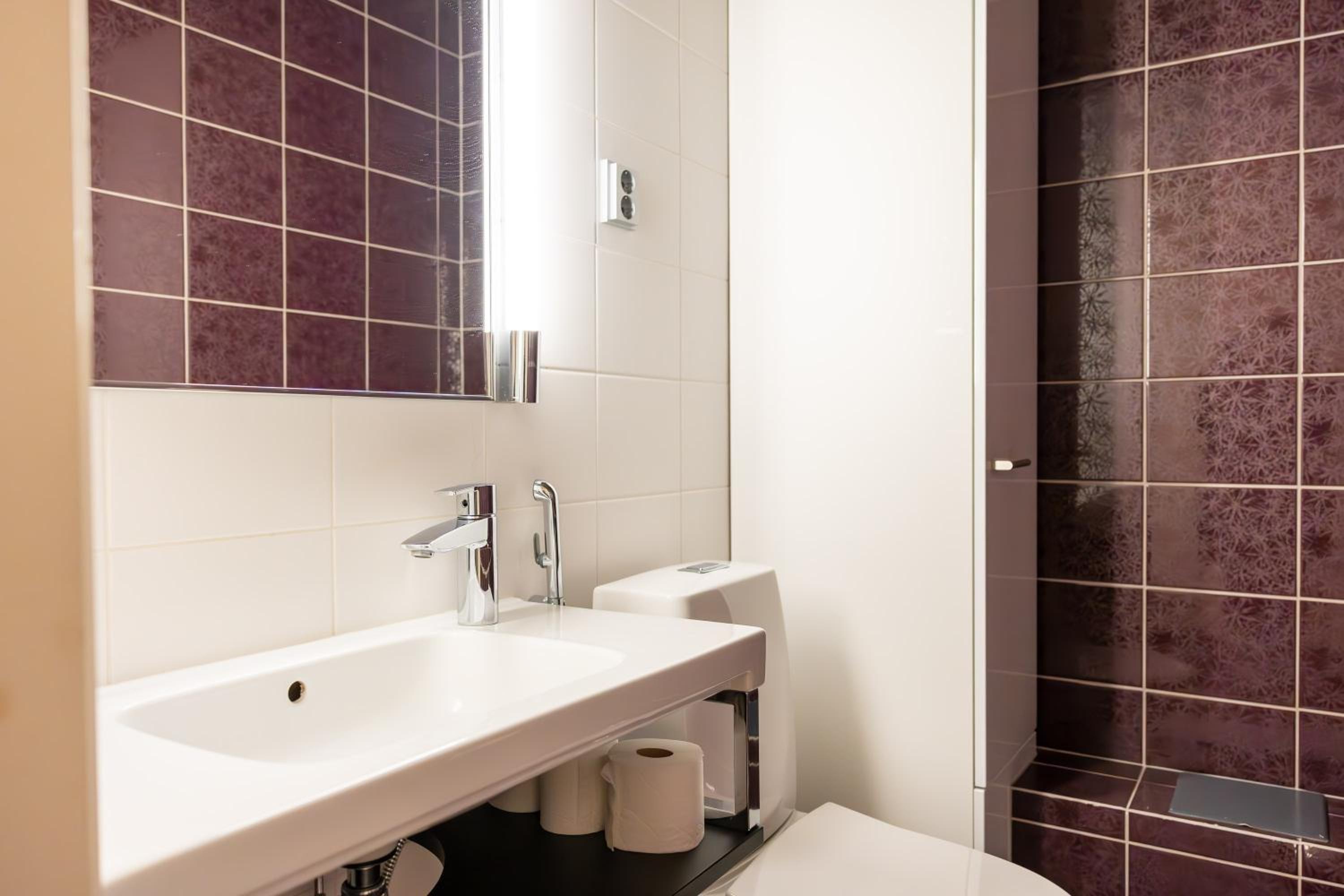 Kaisantien Suites