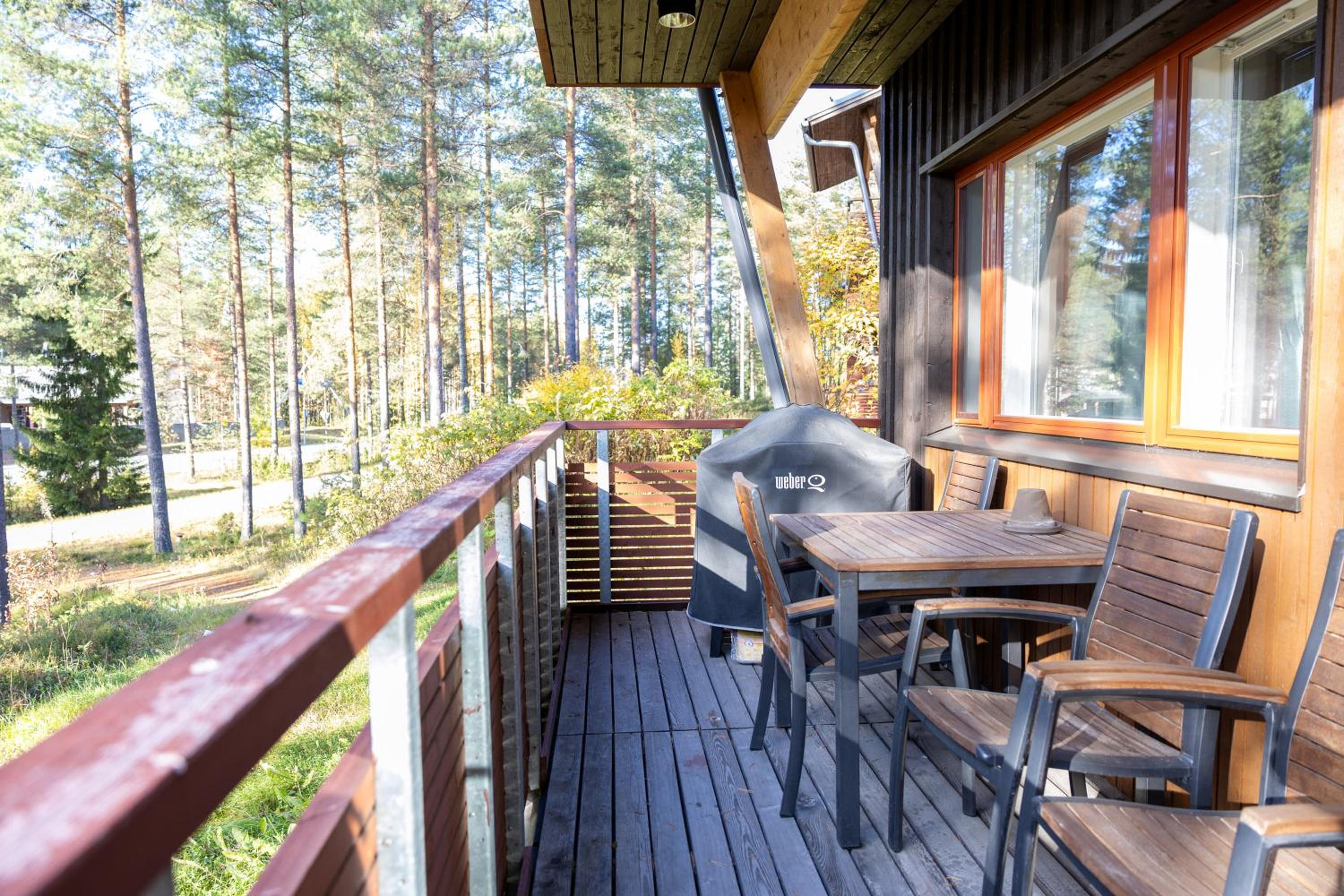 Kaisantien Suites