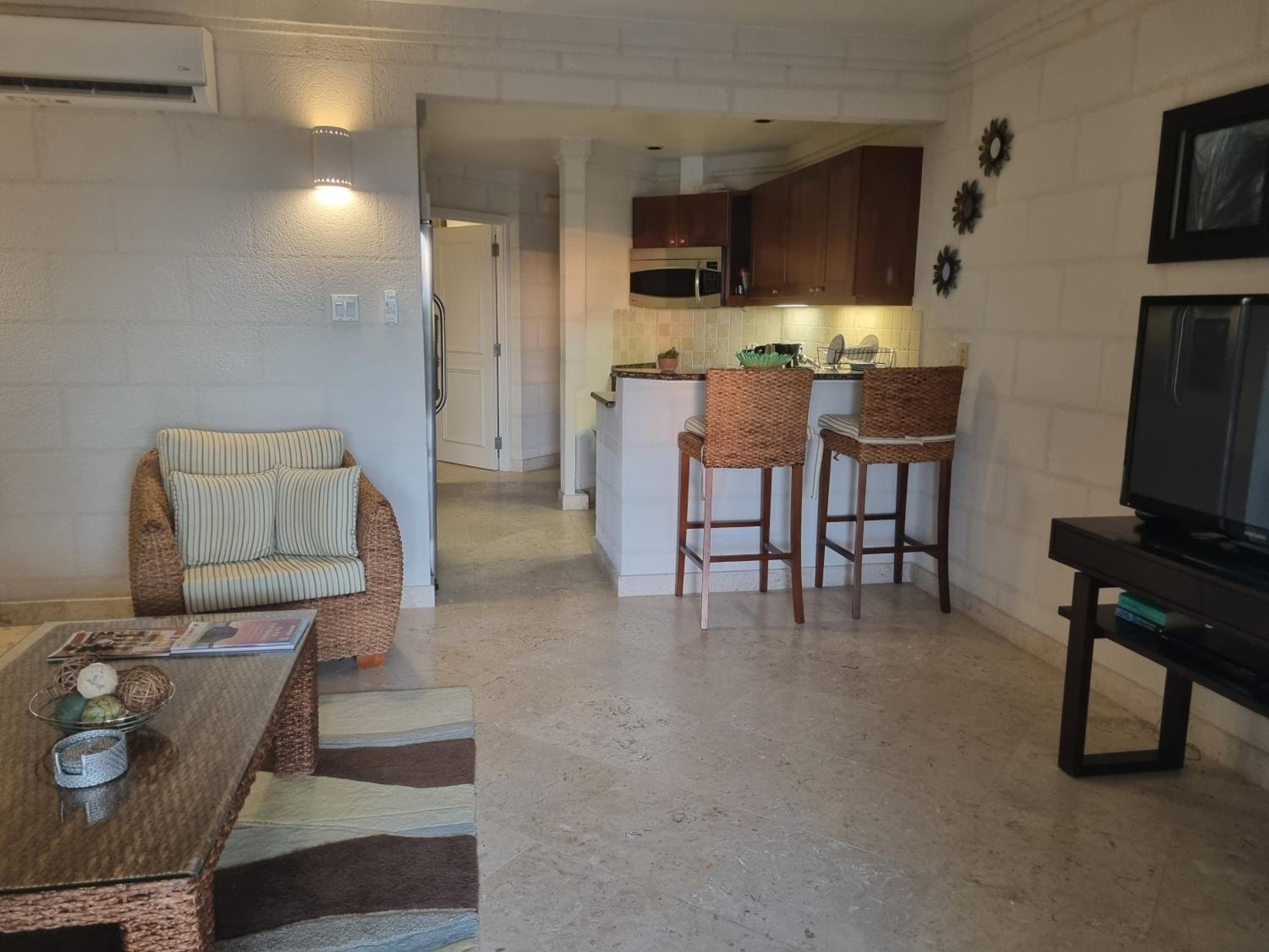 Royal Apartments 1 bedroom apartment sea views