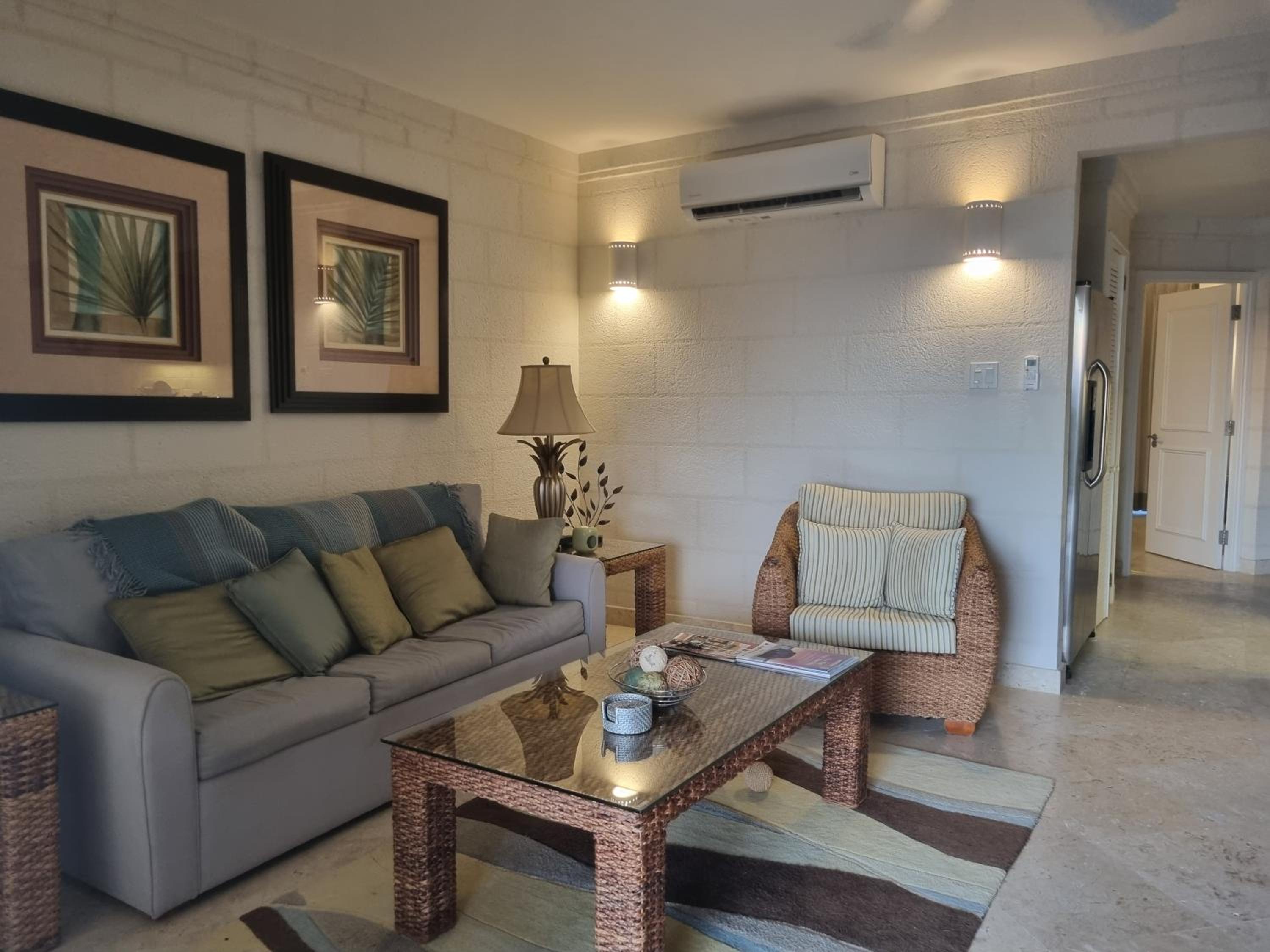 Royal Apartments 1 bedroom apartment sea views