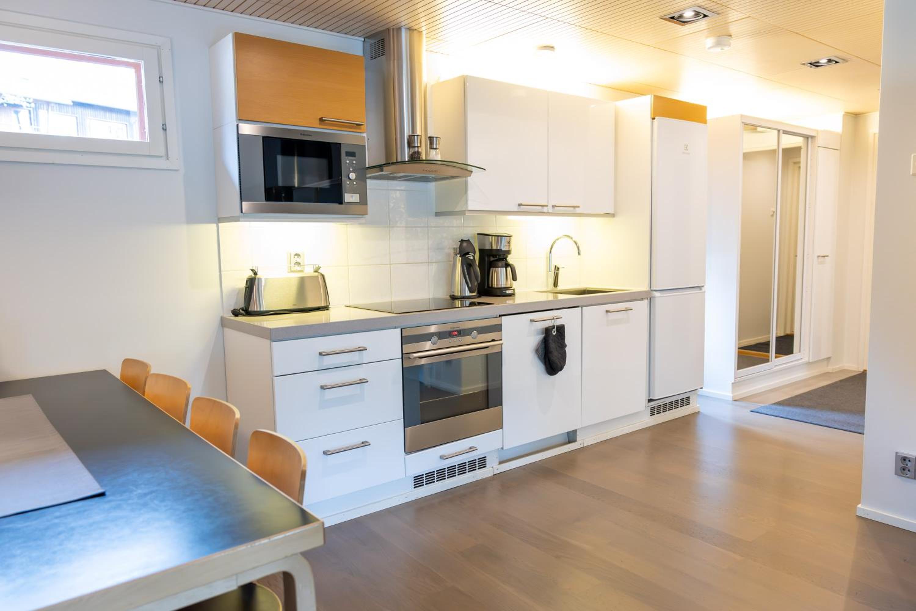 Kaisantien Suites