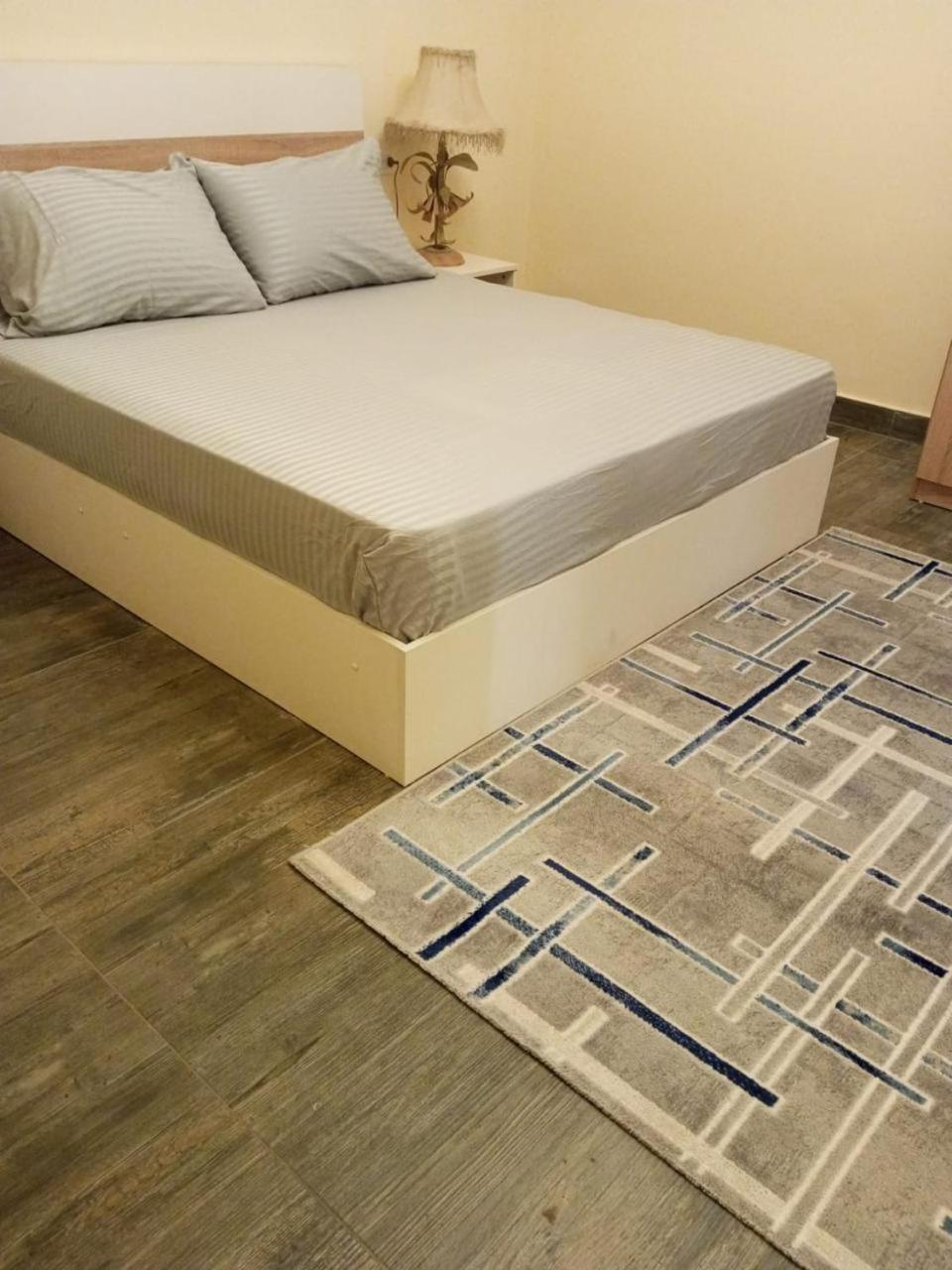 Comfort Plaza A