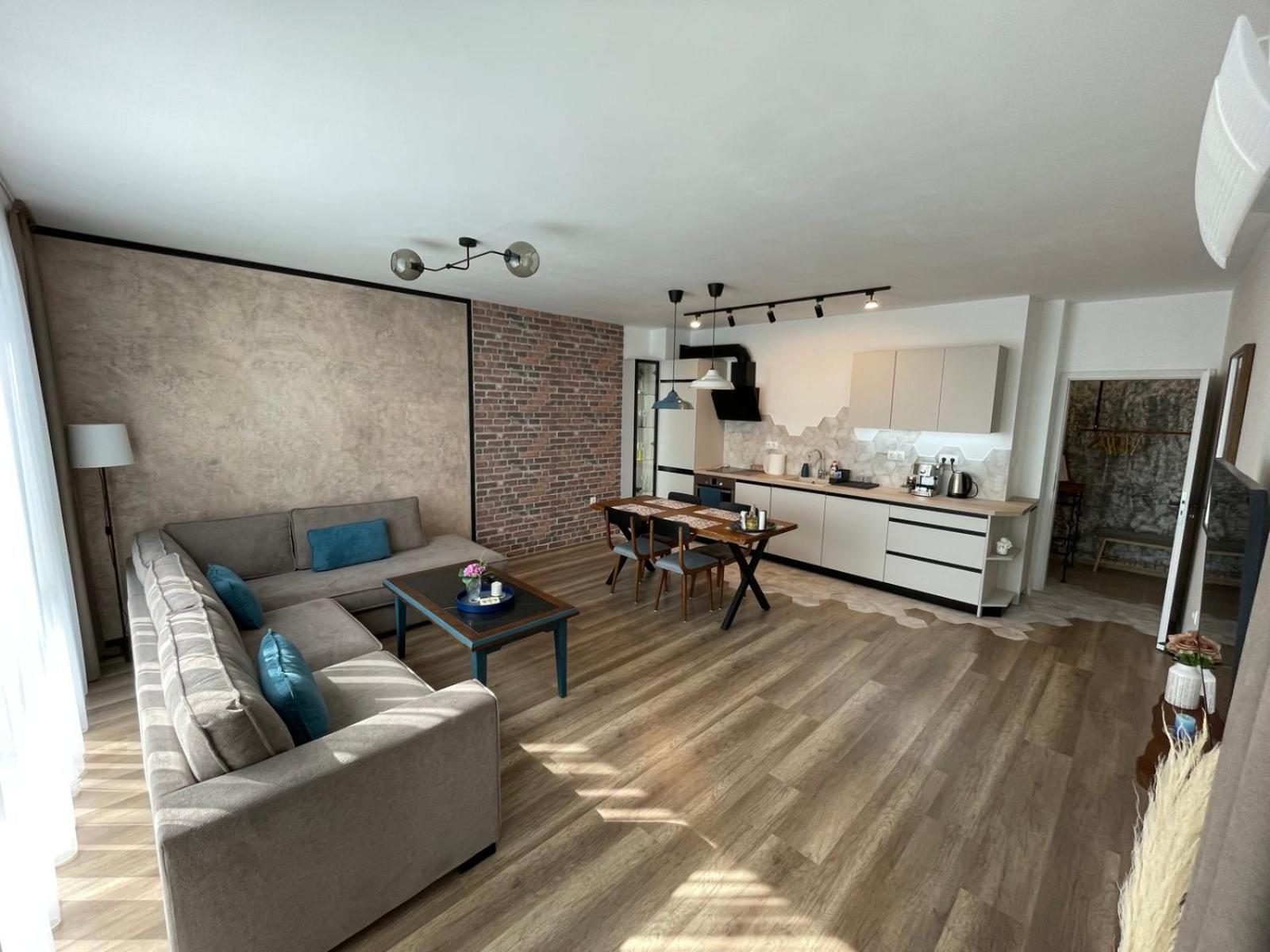 Platinum Luxury Industrial Unit City-Center