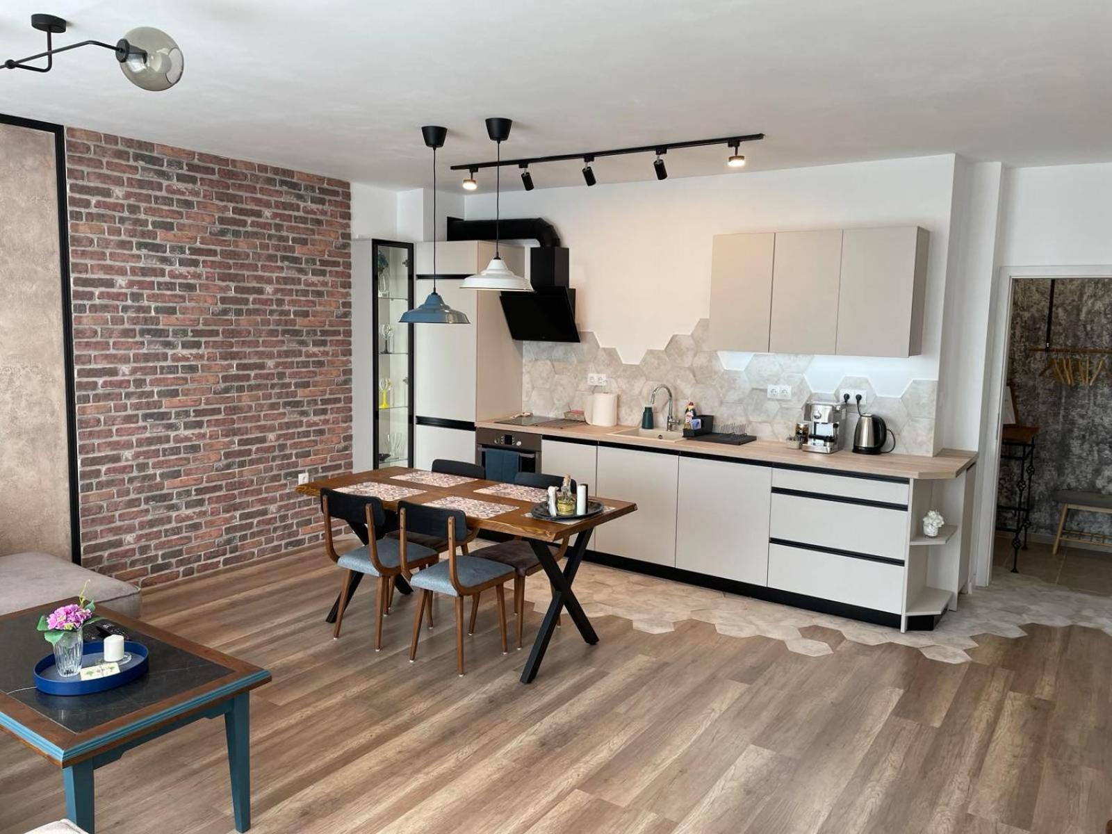 Platinum Luxury Industrial Unit City-Center