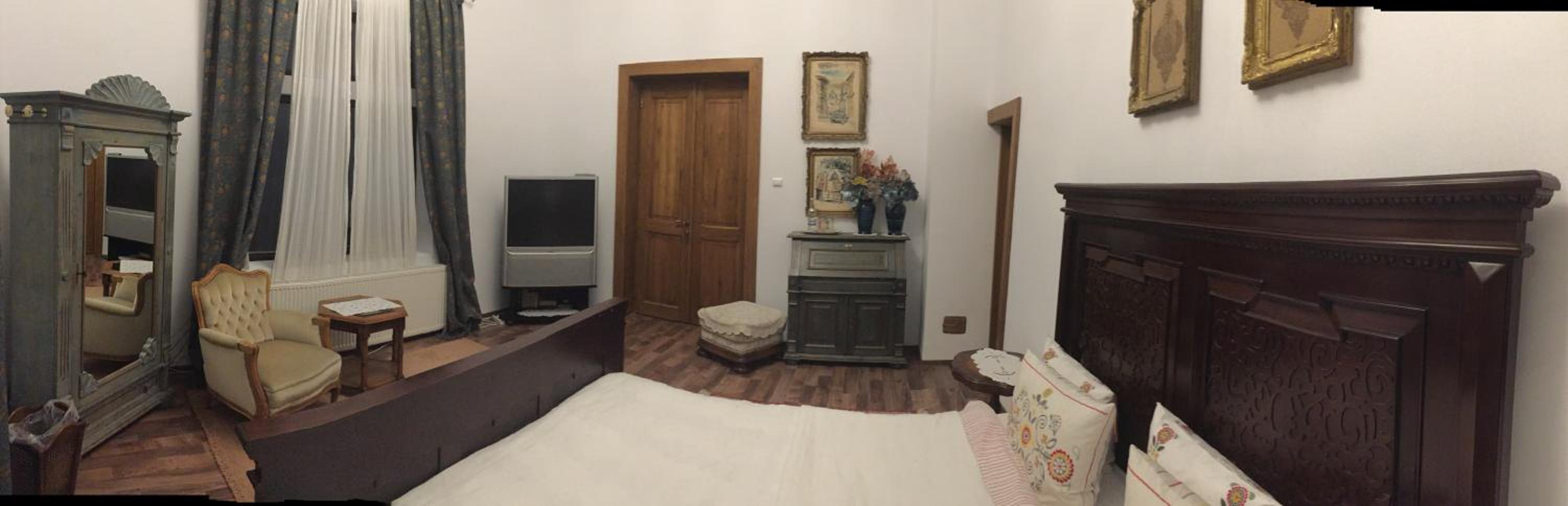 Photo 52