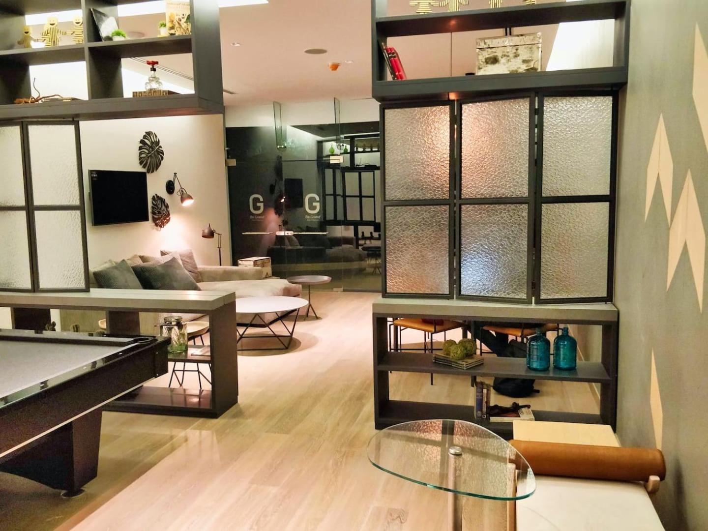 lounge