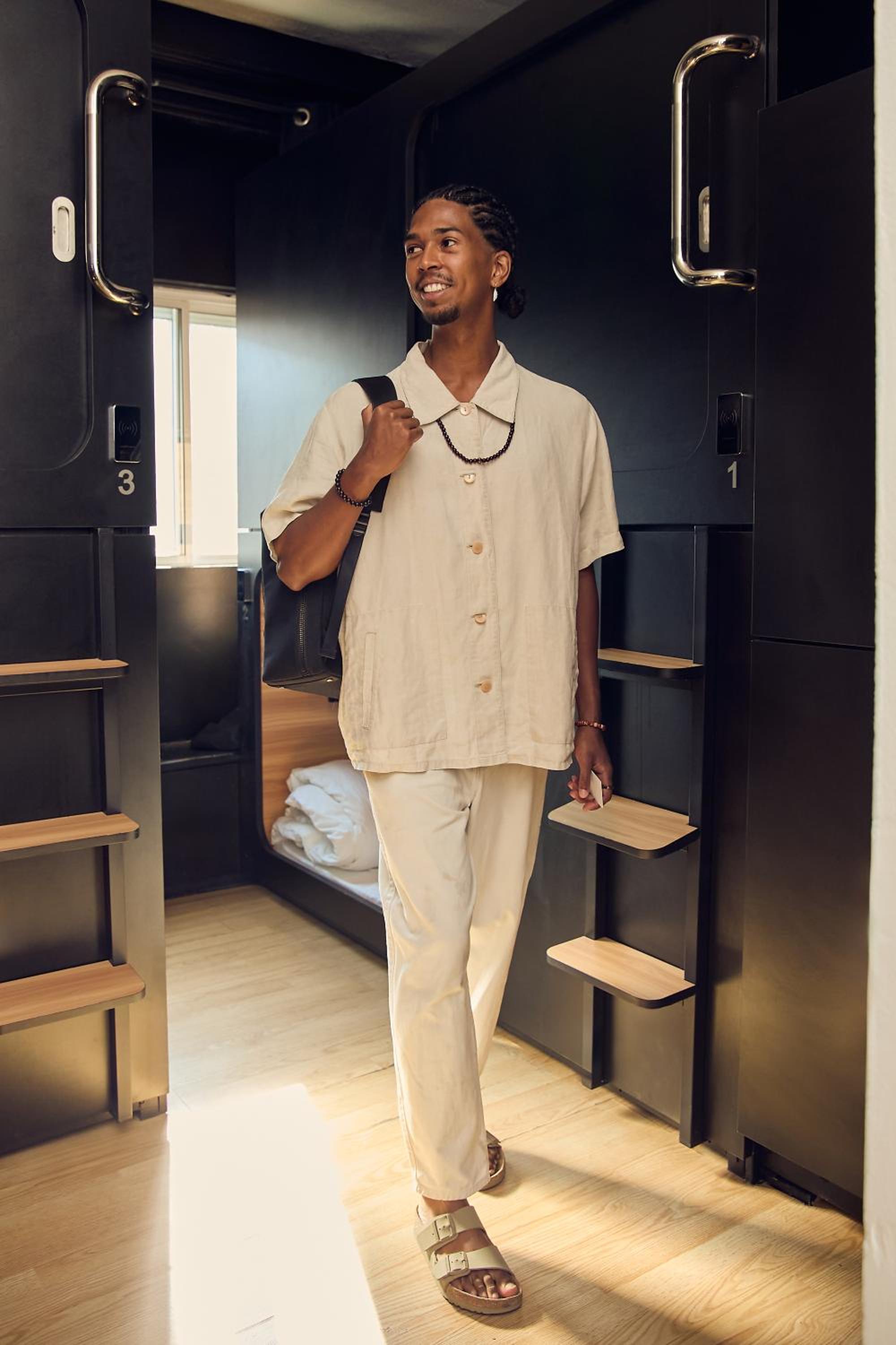 Capsule Hotel