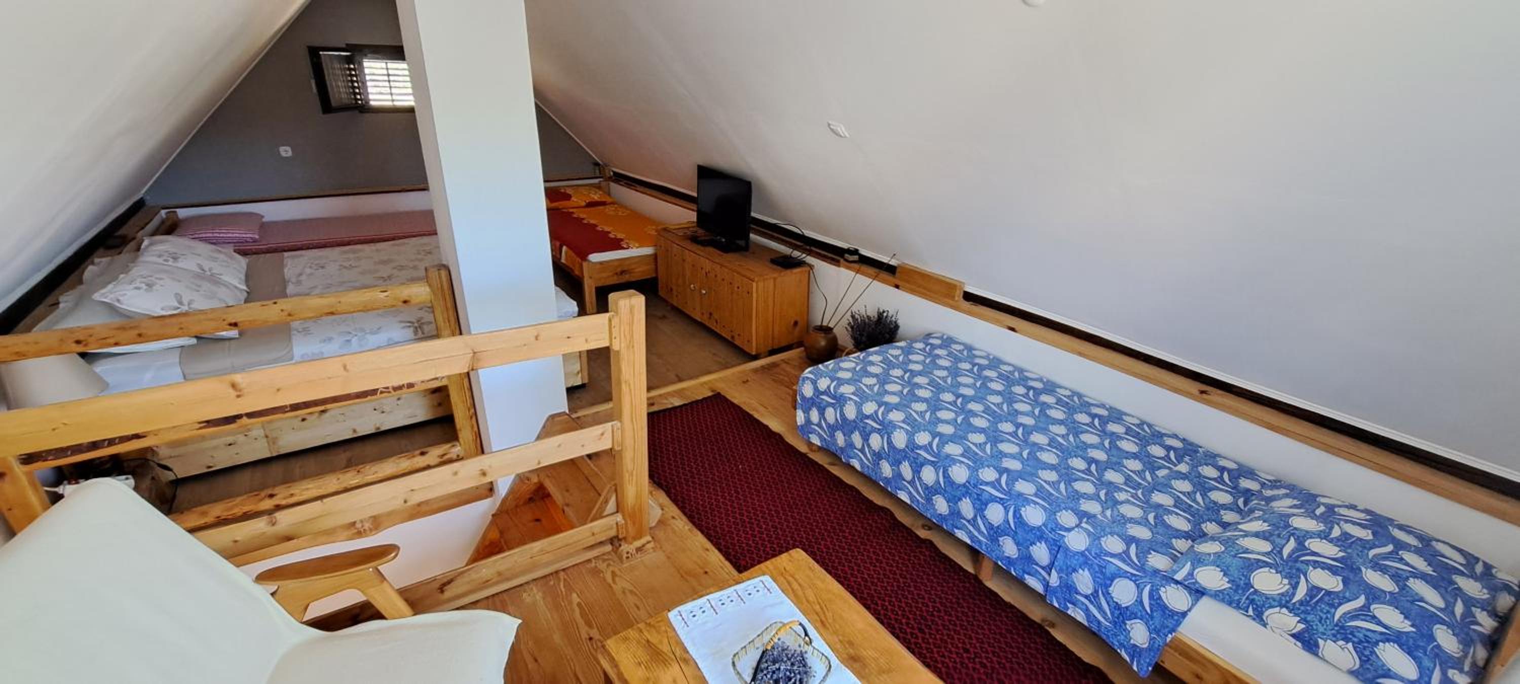 Photo 22