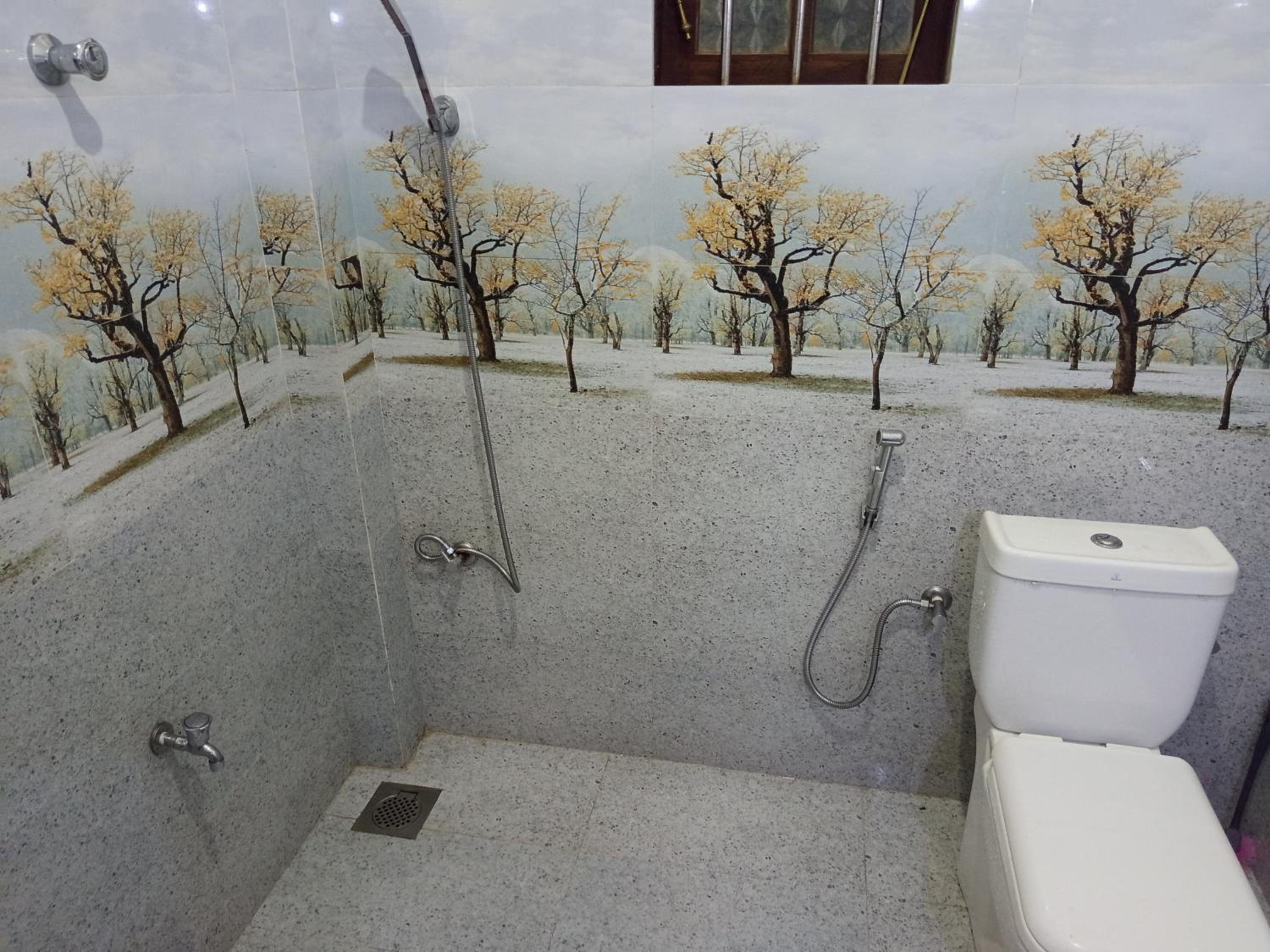 Sakura Home Stay view 5