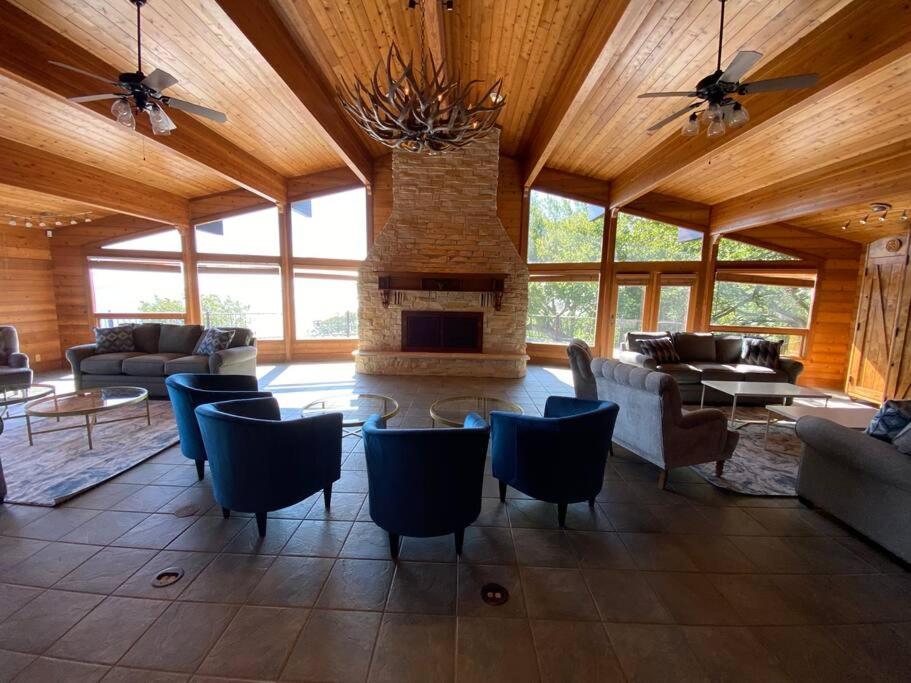 Circles Retreat