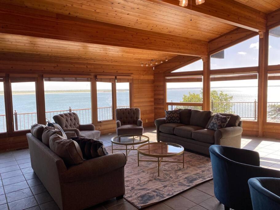 Circles Retreat