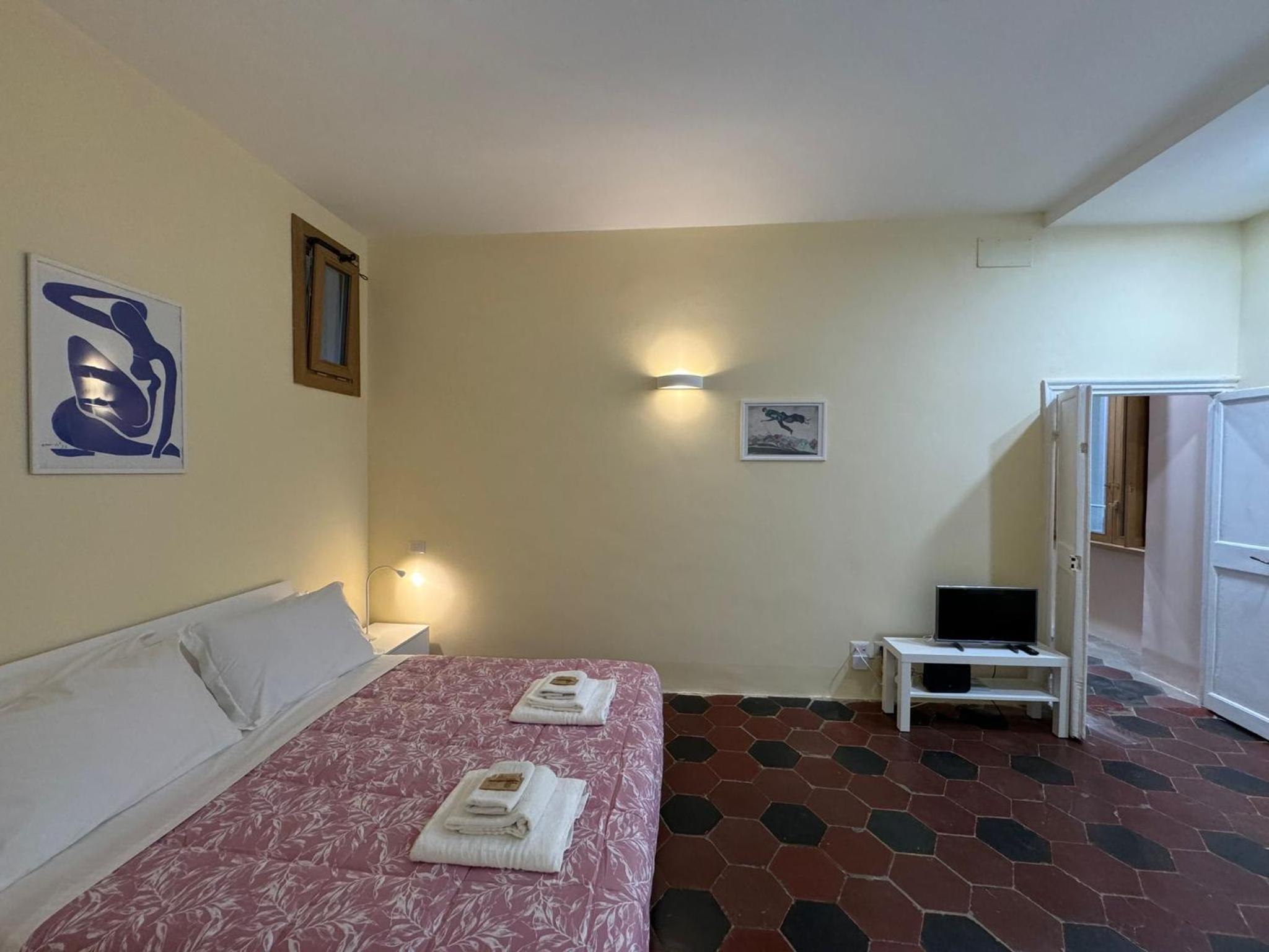 Le Due Torri in Rione Monti