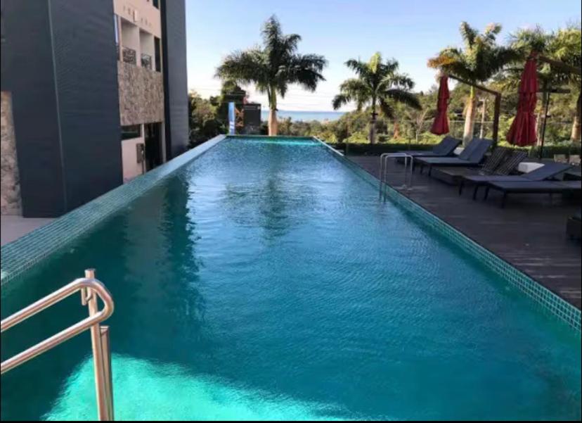 Apartamento na Praia Brava com Infra de Resort