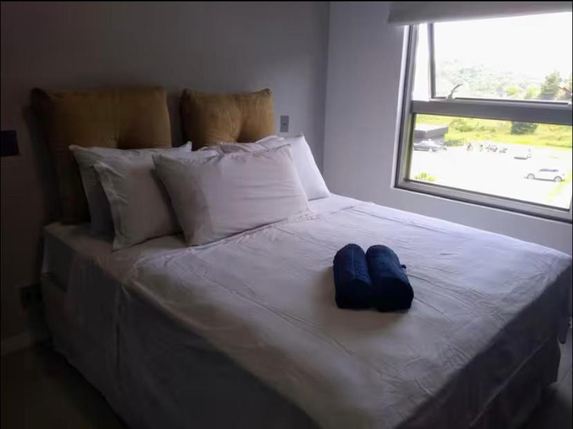 Apartamento na Praia Brava com Infra de Resort