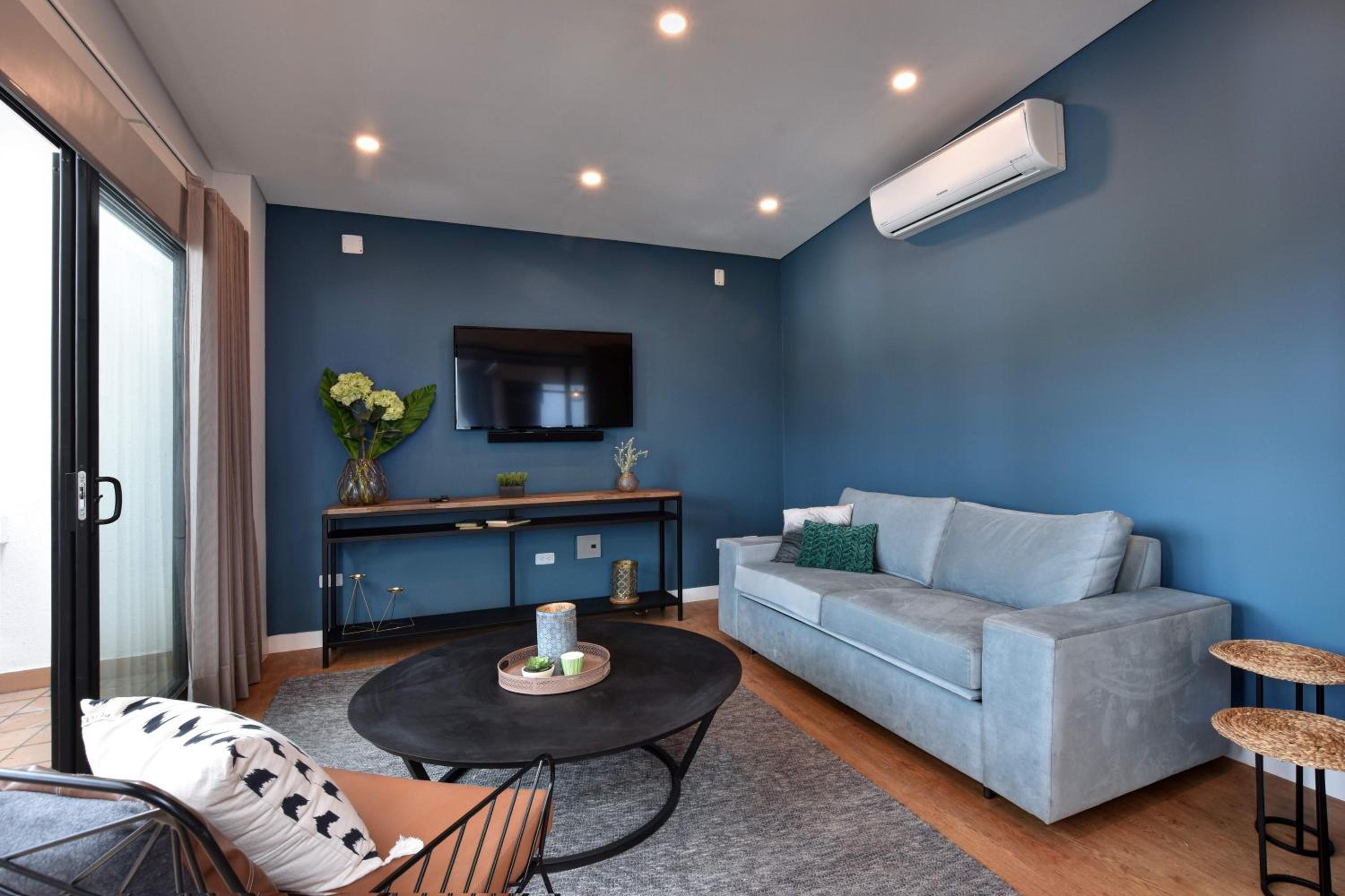 Granada Executive Suites