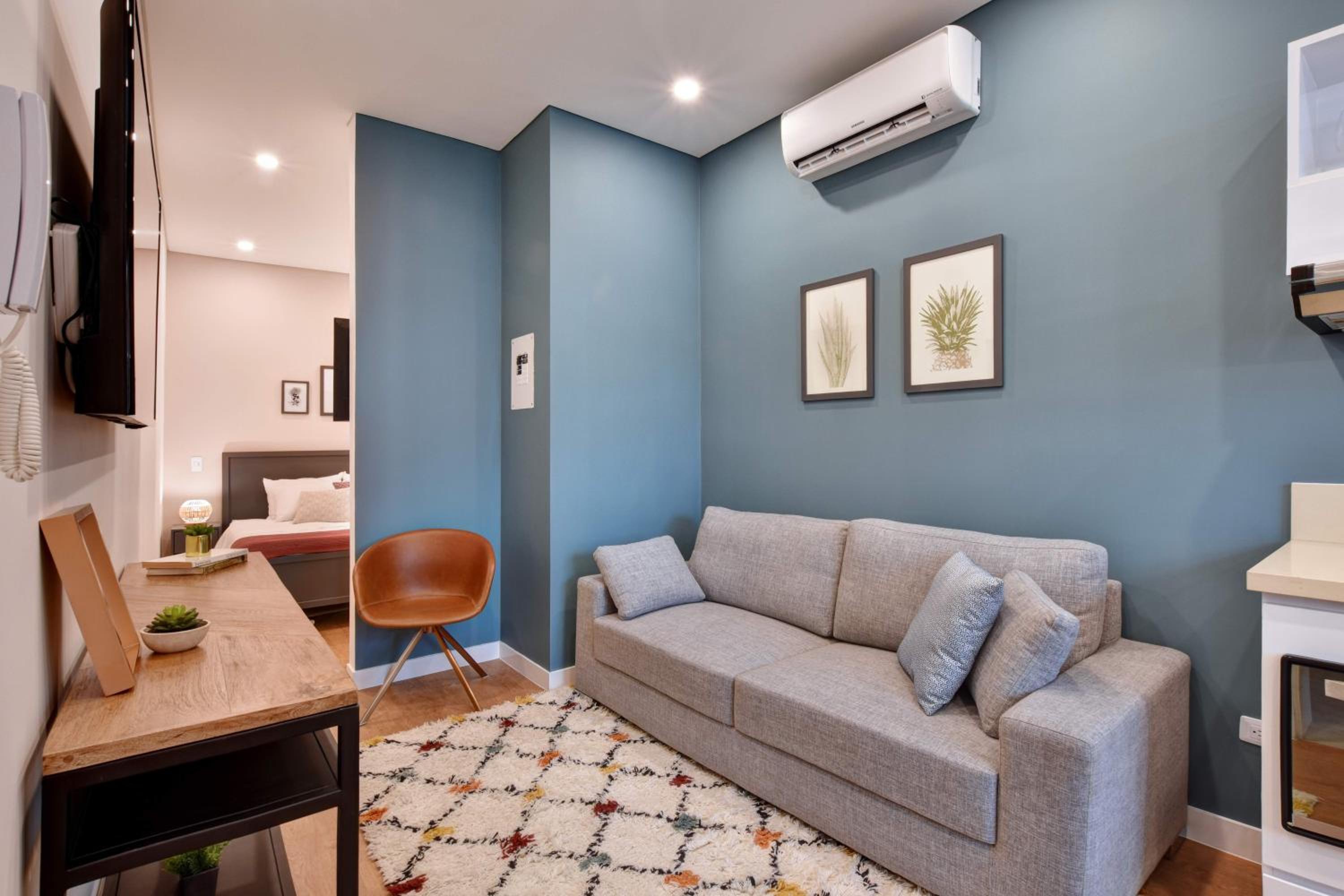 Granada Executive Suites