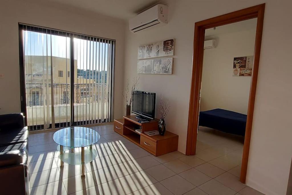 Birzebbugia - 100m from beach & promenade view 3