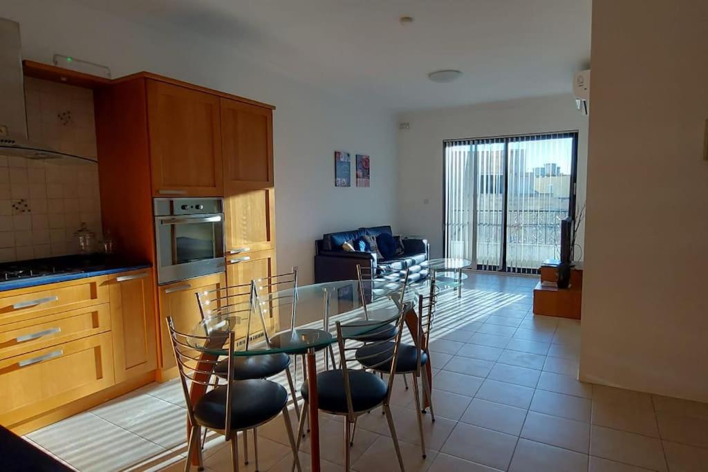 Birzebbugia - 100m from beach & promenade view 4