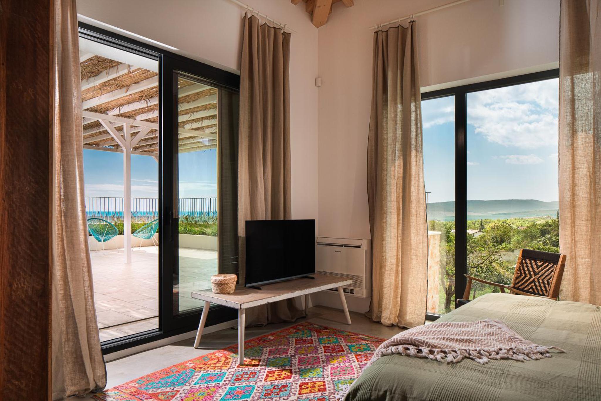Villa Aura Heated Pool&Jacuzzi near Albena