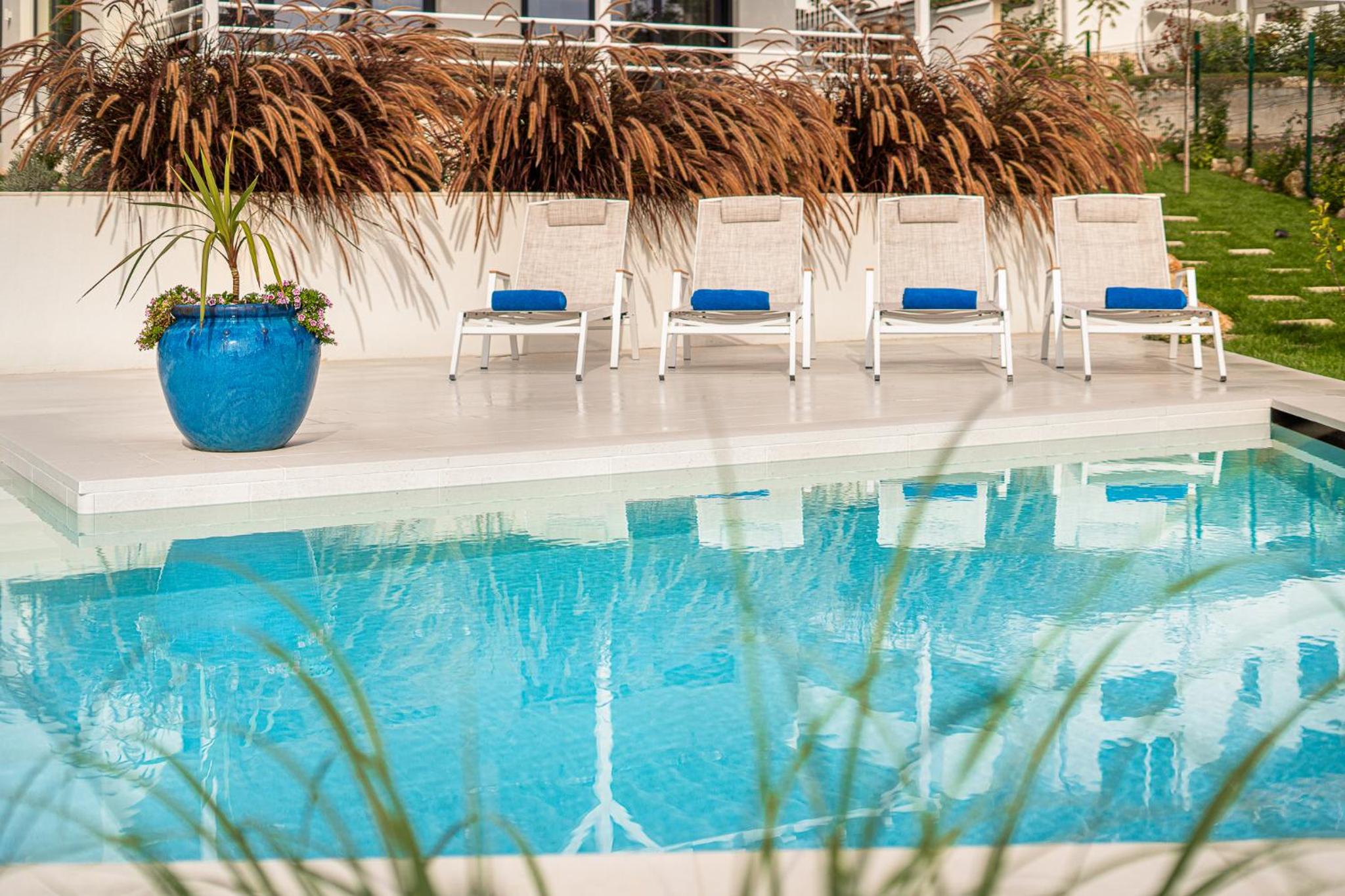Villa Aura Heated Pool&Jacuzzi near Albena