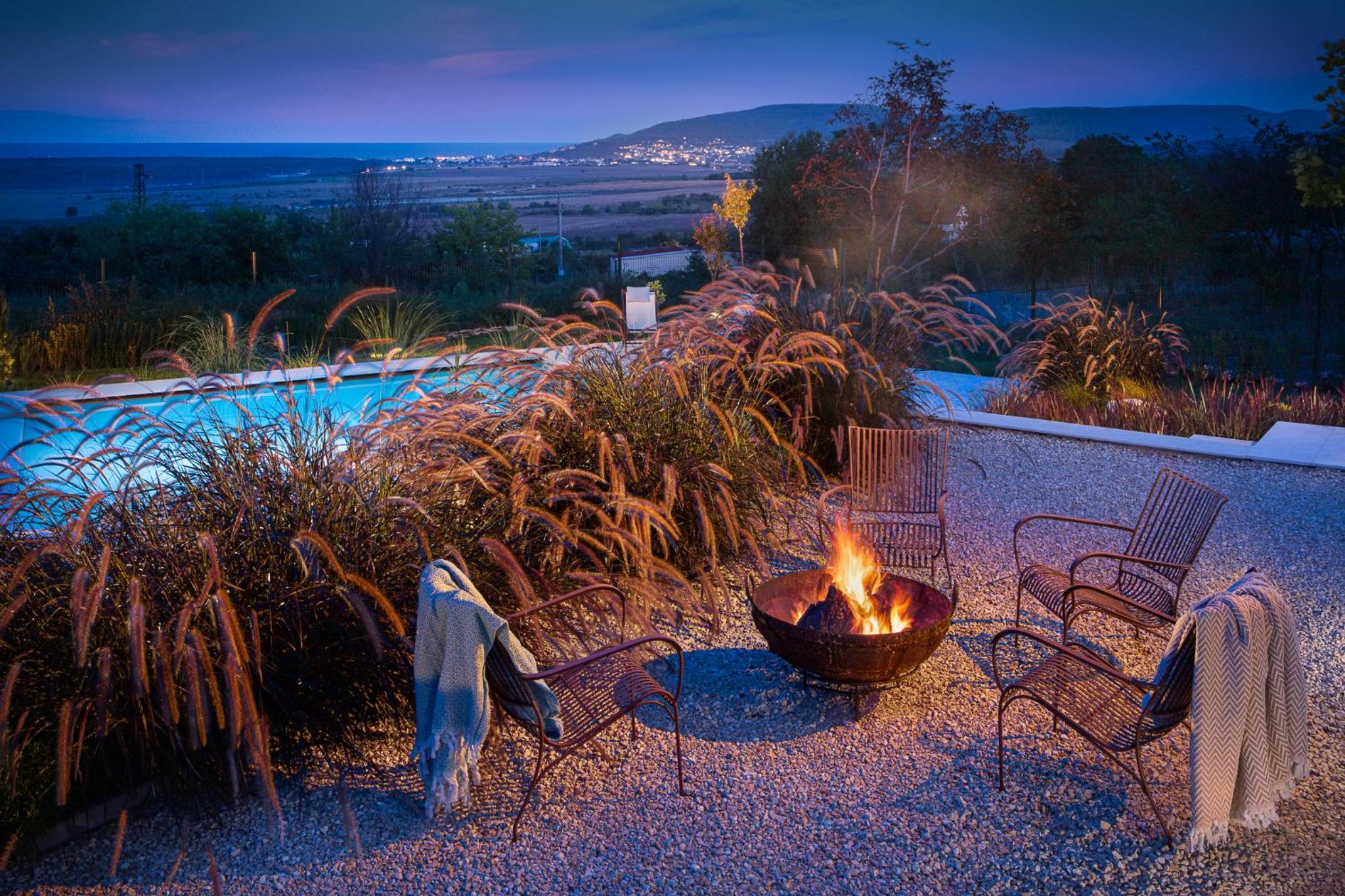 Villa Aura Heated Pool&Jacuzzi near Albena
